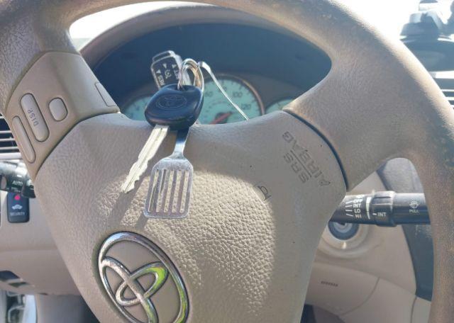 2006 TOYOTA CAMRY SOLARA SE
