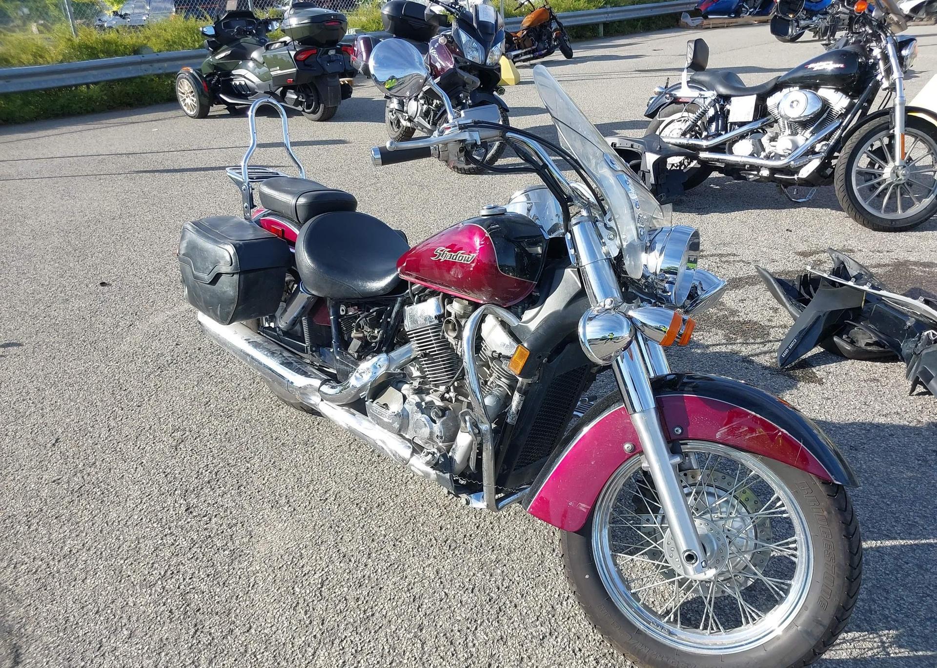 2004 HONDA VT750 CA