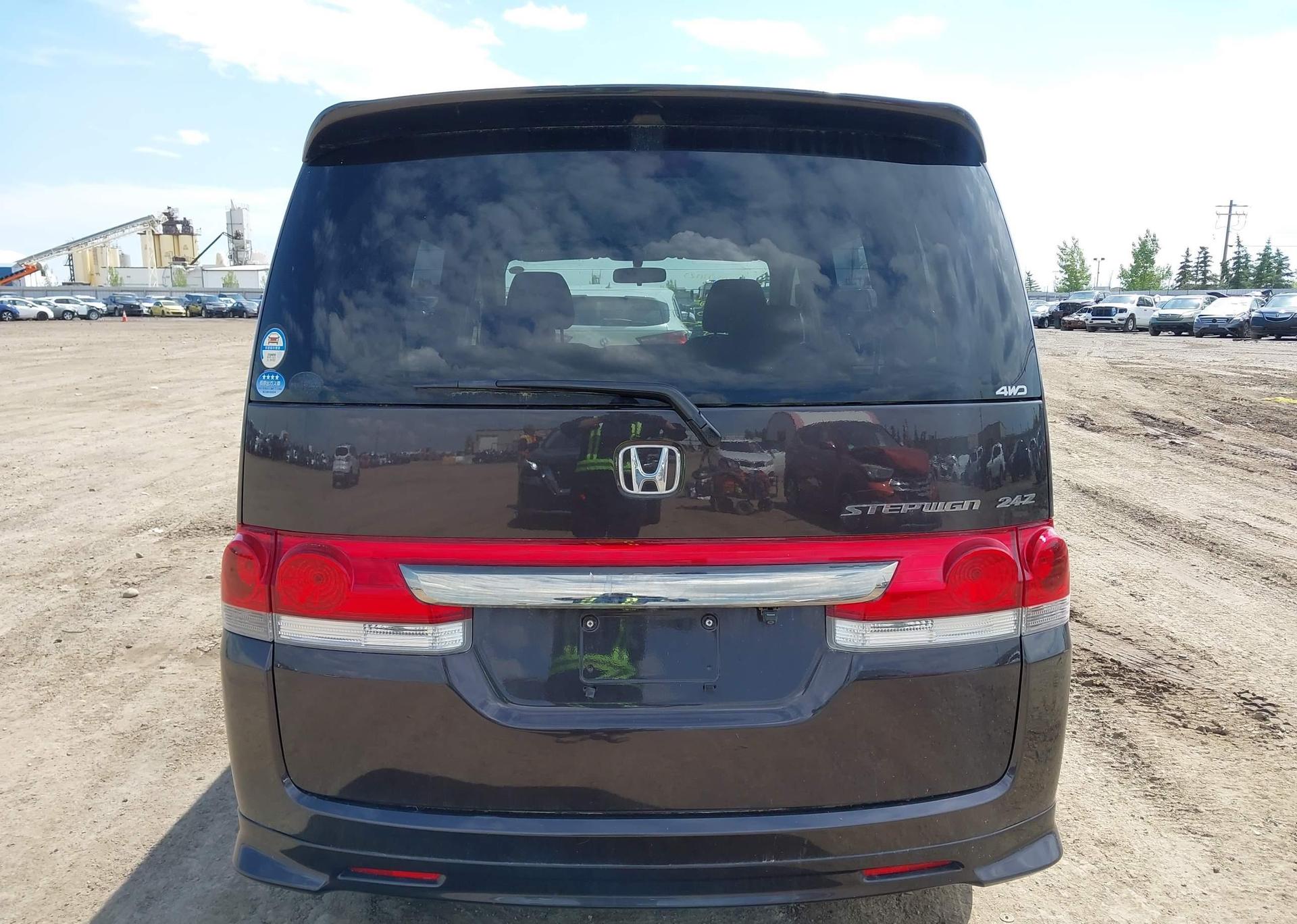 2007 HONDA Step WGN