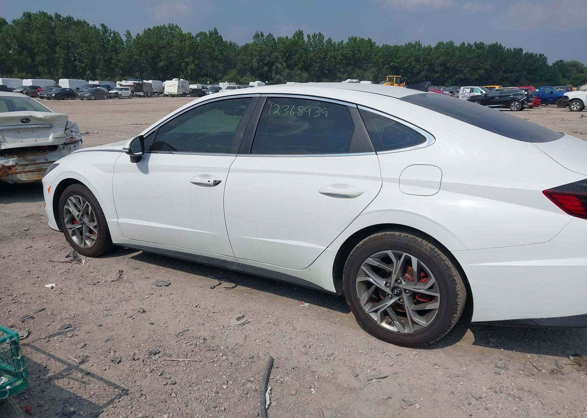 2023 HYUNDAI SONATA