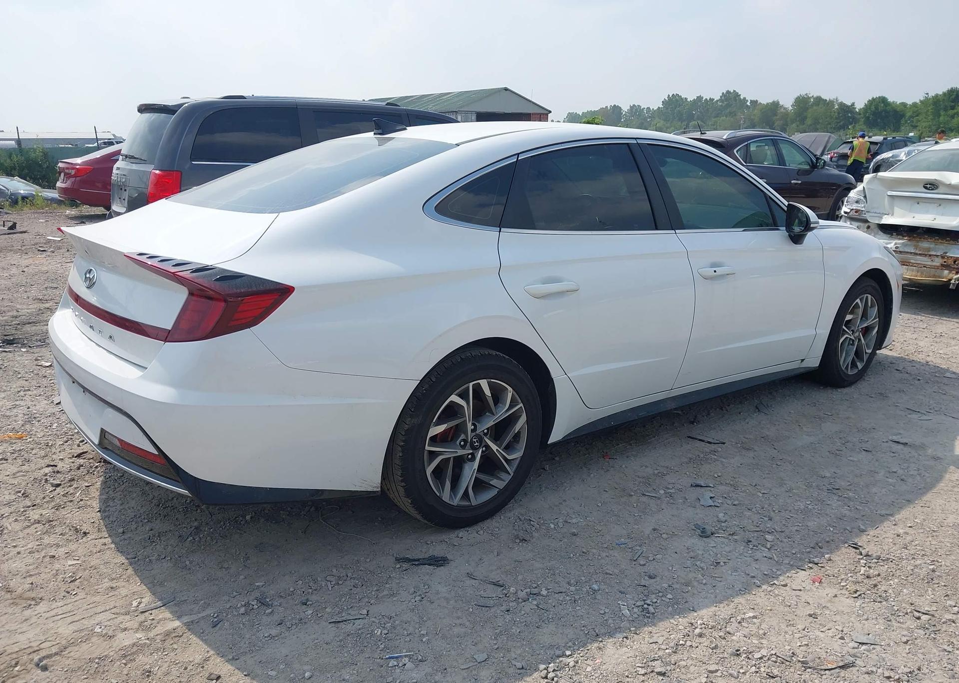 2023 HYUNDAI SONATA