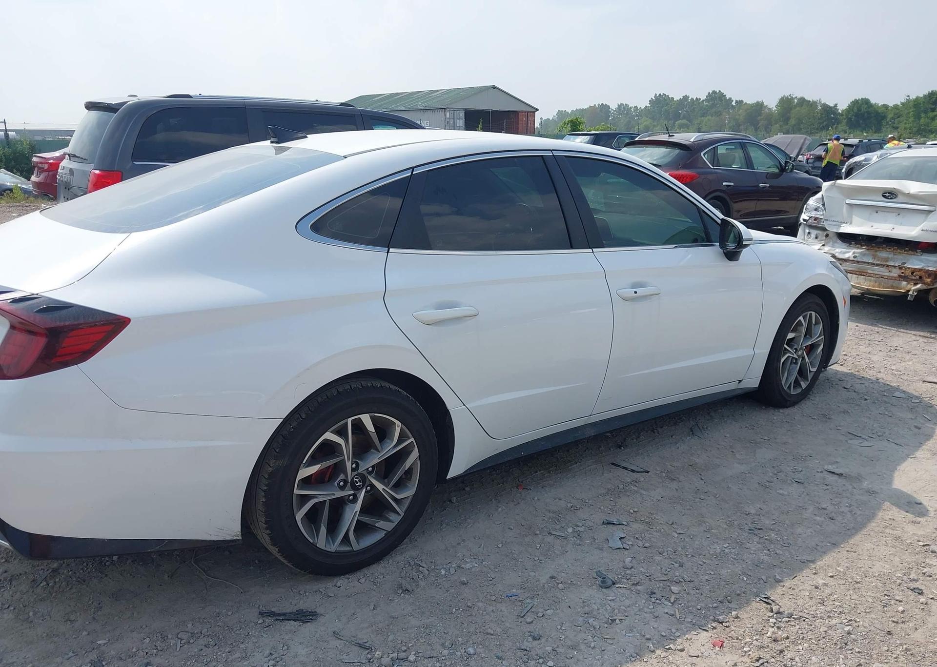 2023 HYUNDAI SONATA