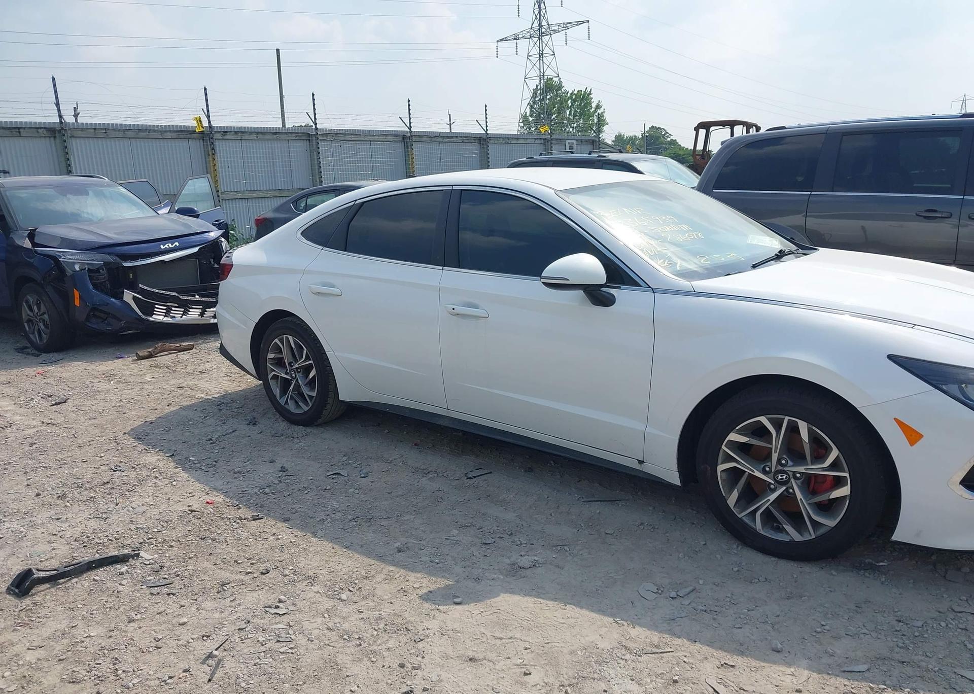 2023 HYUNDAI SONATA