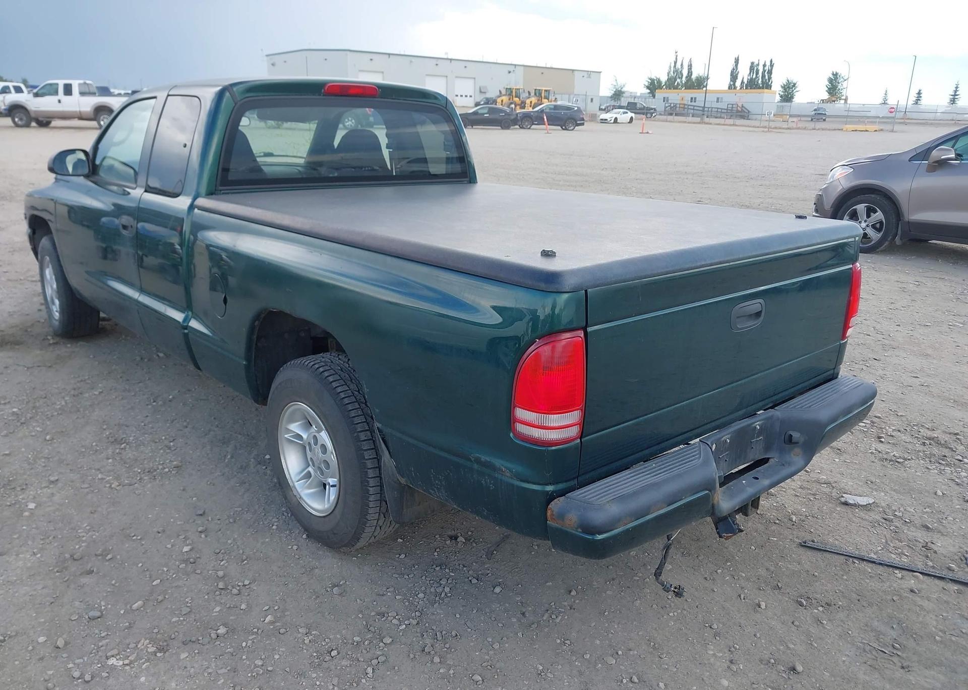 2000 DODGE DAKOTA SLT