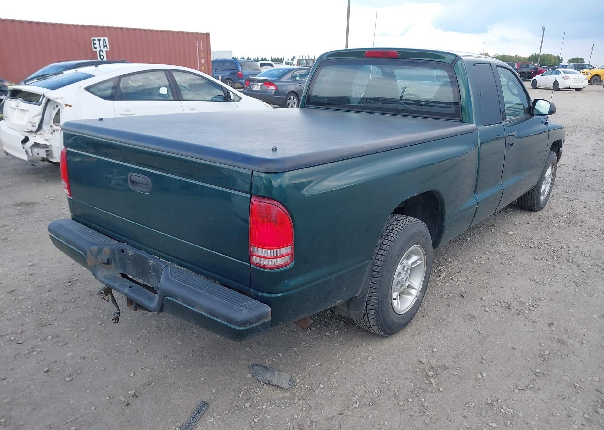 2000 DODGE DAKOTA SLT
