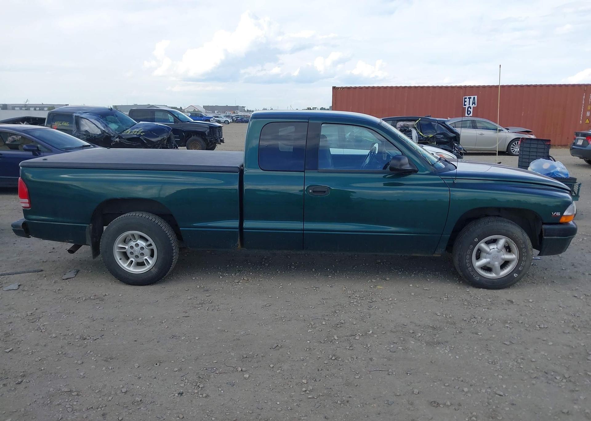 2000 DODGE DAKOTA SLT