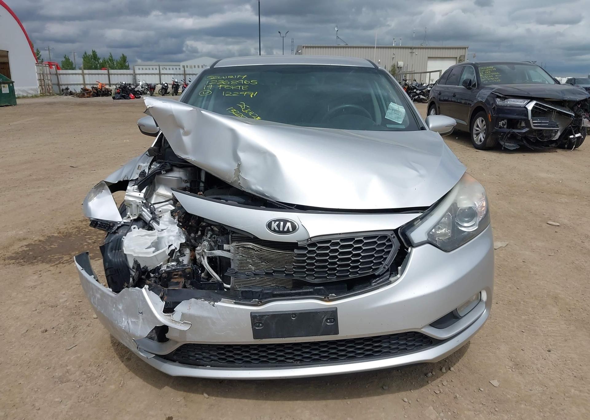 2014 KIA FORTE 1.8L LX