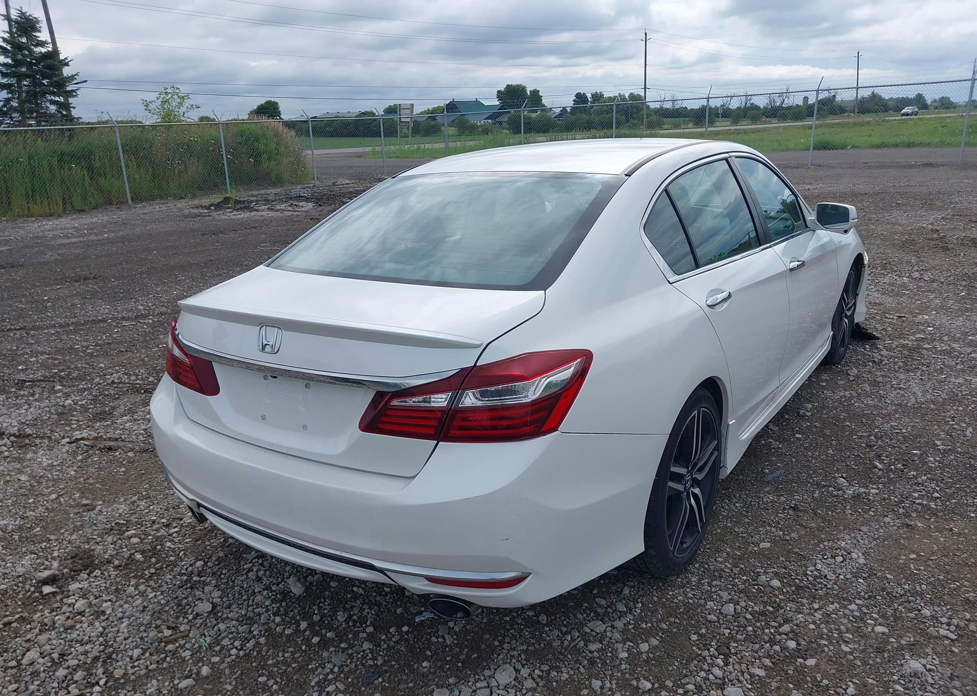 2016 HONDA ACCORD SPORT