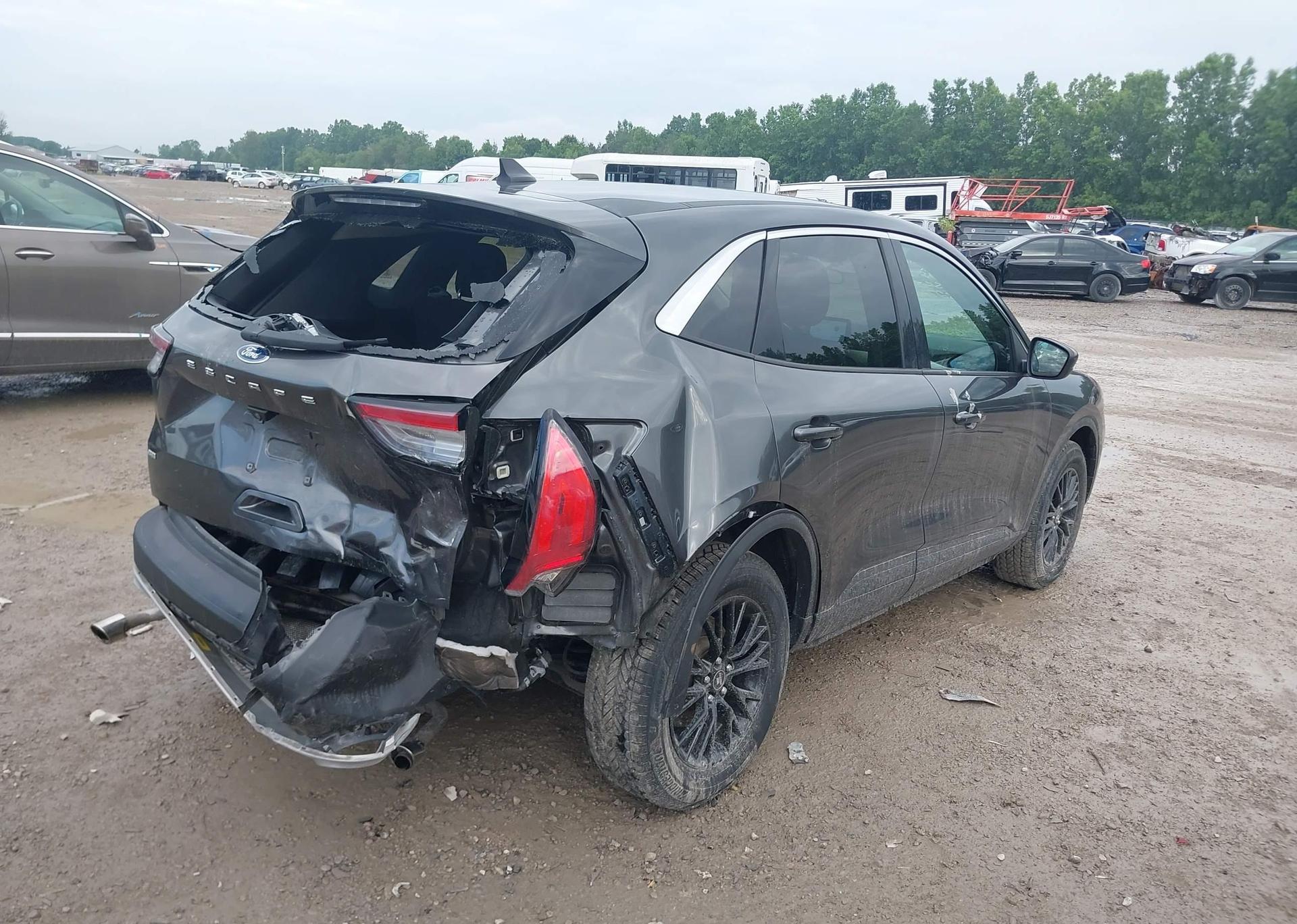 2020 FORD ESCAPE SE