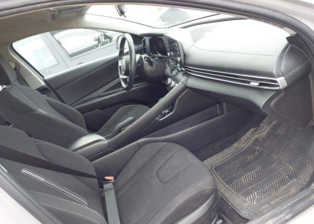 2022 HYUNDAI ELANTRA PREFERRED IVT