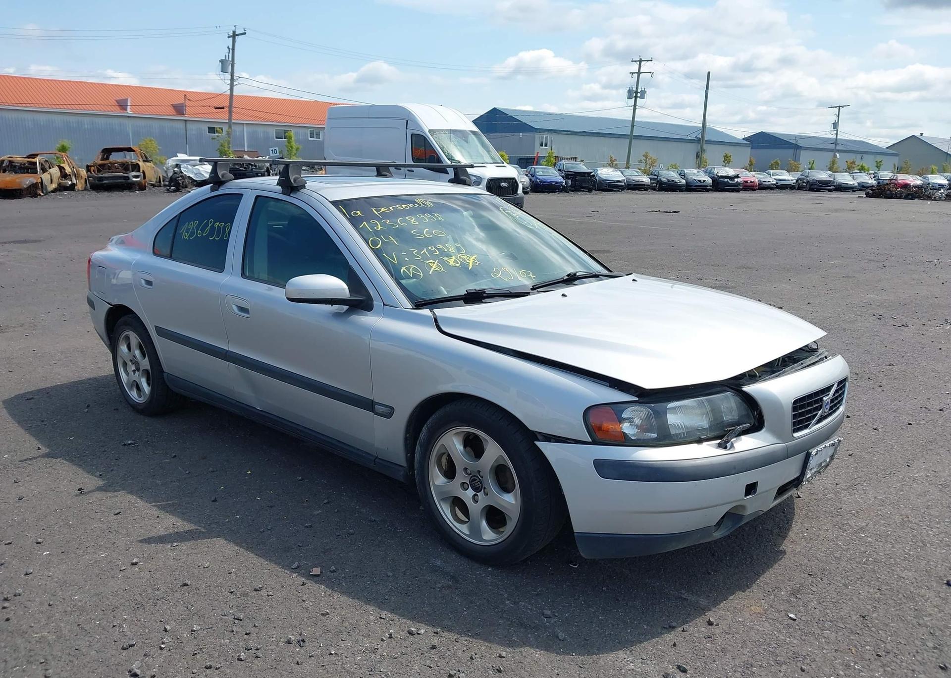 2004 VOLVO S60