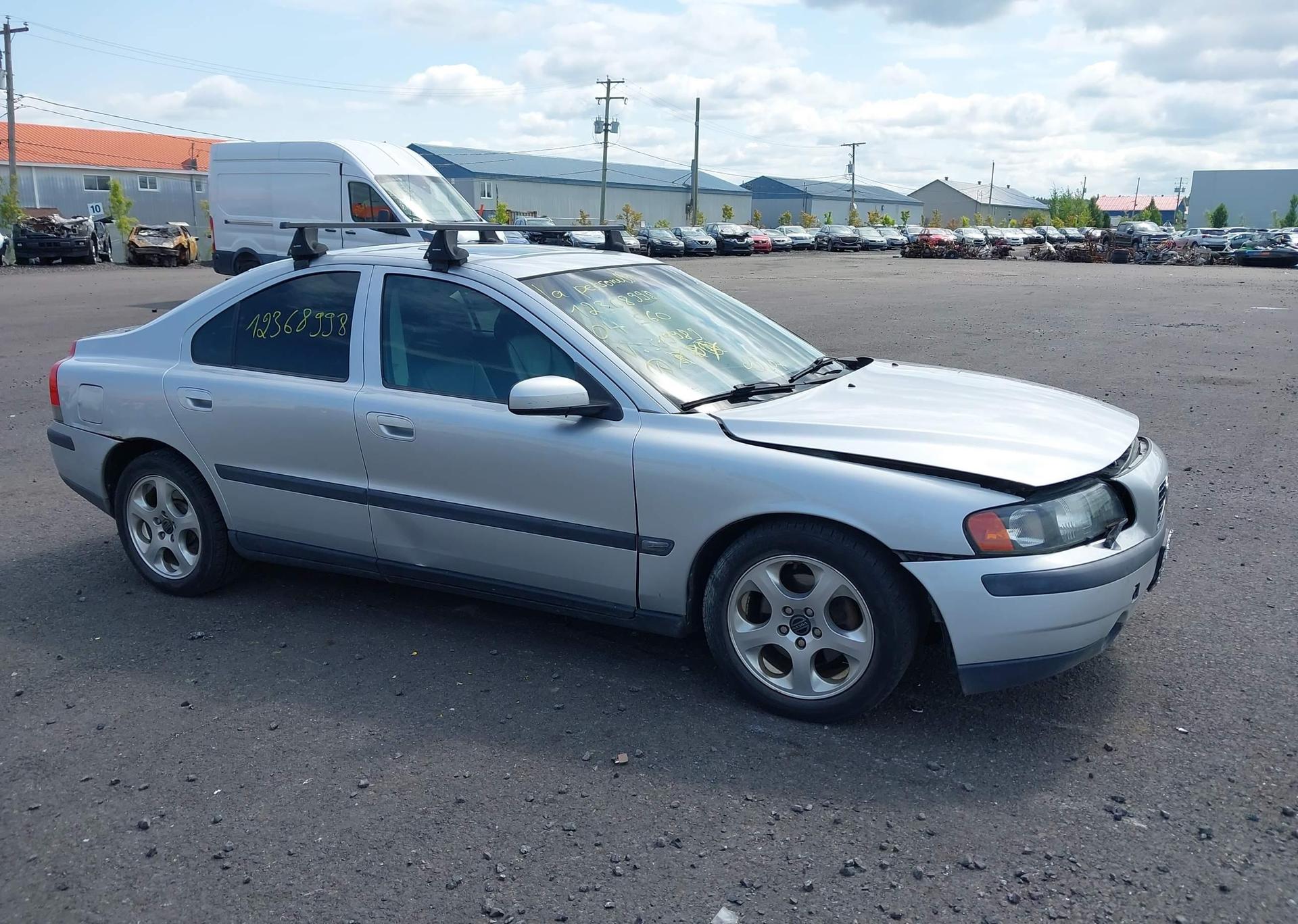 2004 VOLVO S60
