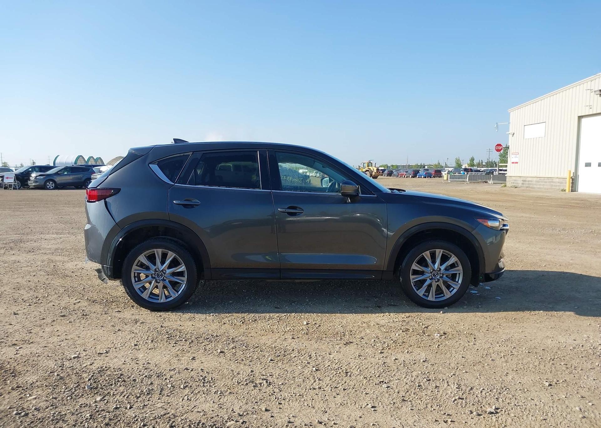 2021 MAZDA CX-5 GS
