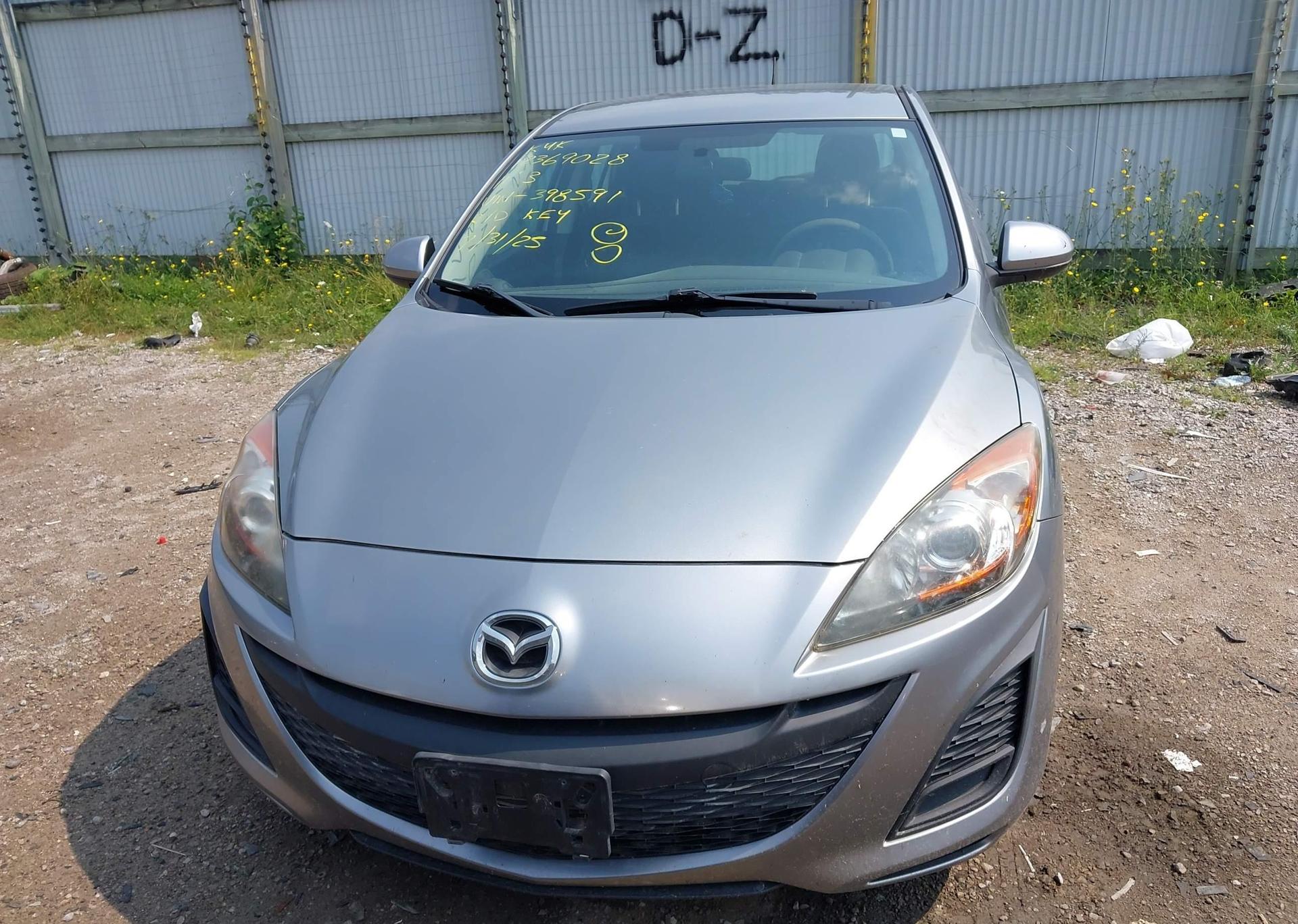 2011 MAZDA 3 I