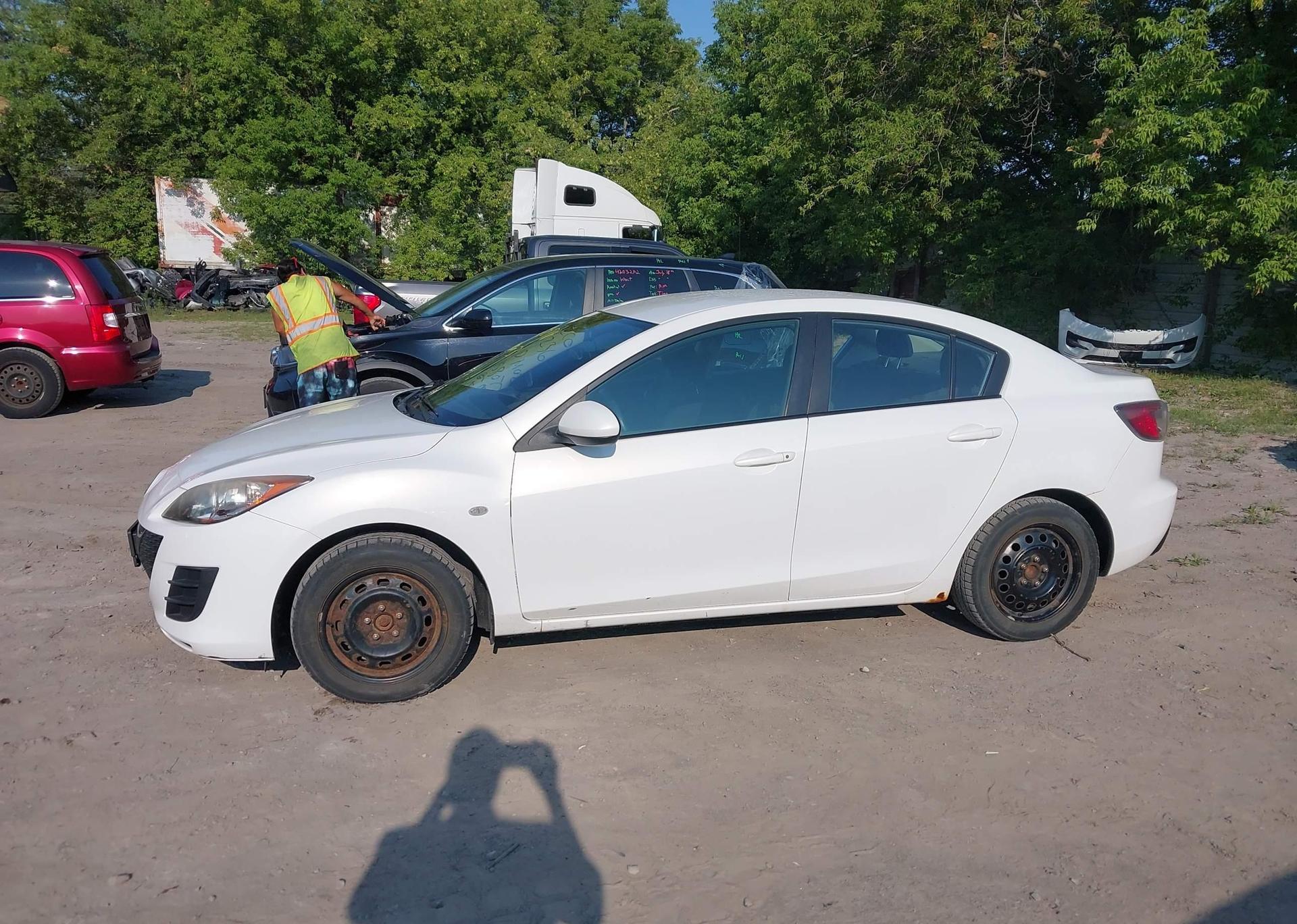 2010 MAZDA MAZDA3 GS