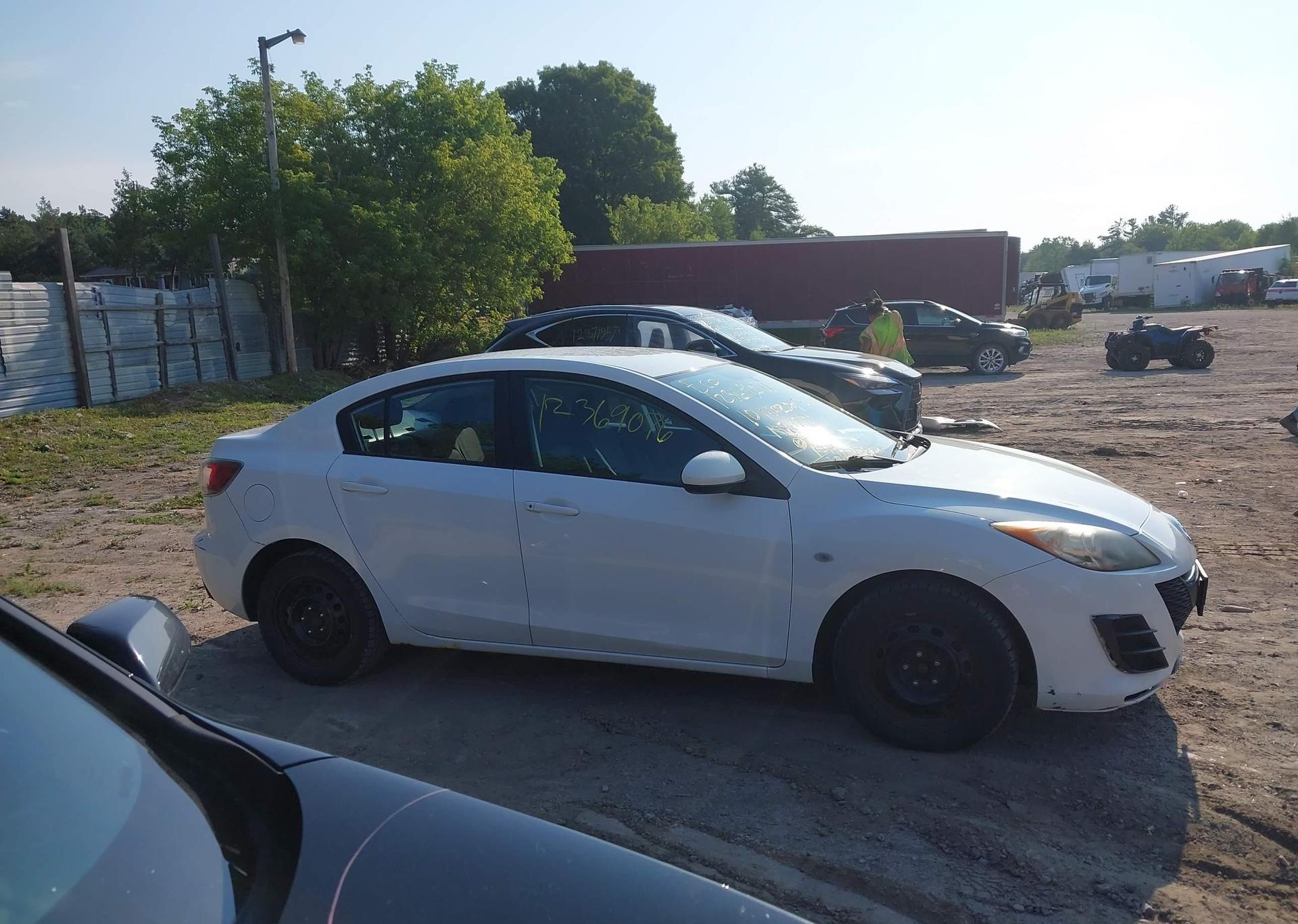 2010 MAZDA MAZDA3 GS
