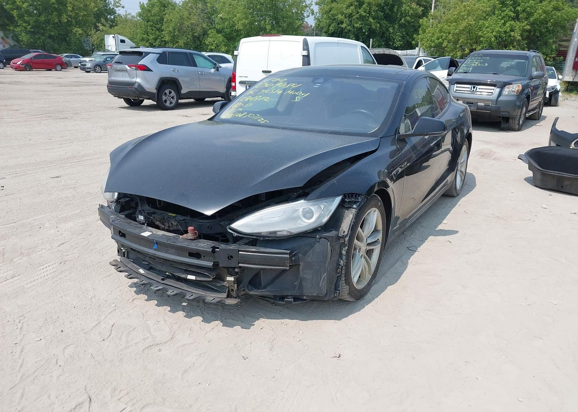 2015 TESLA MODEL S 70D