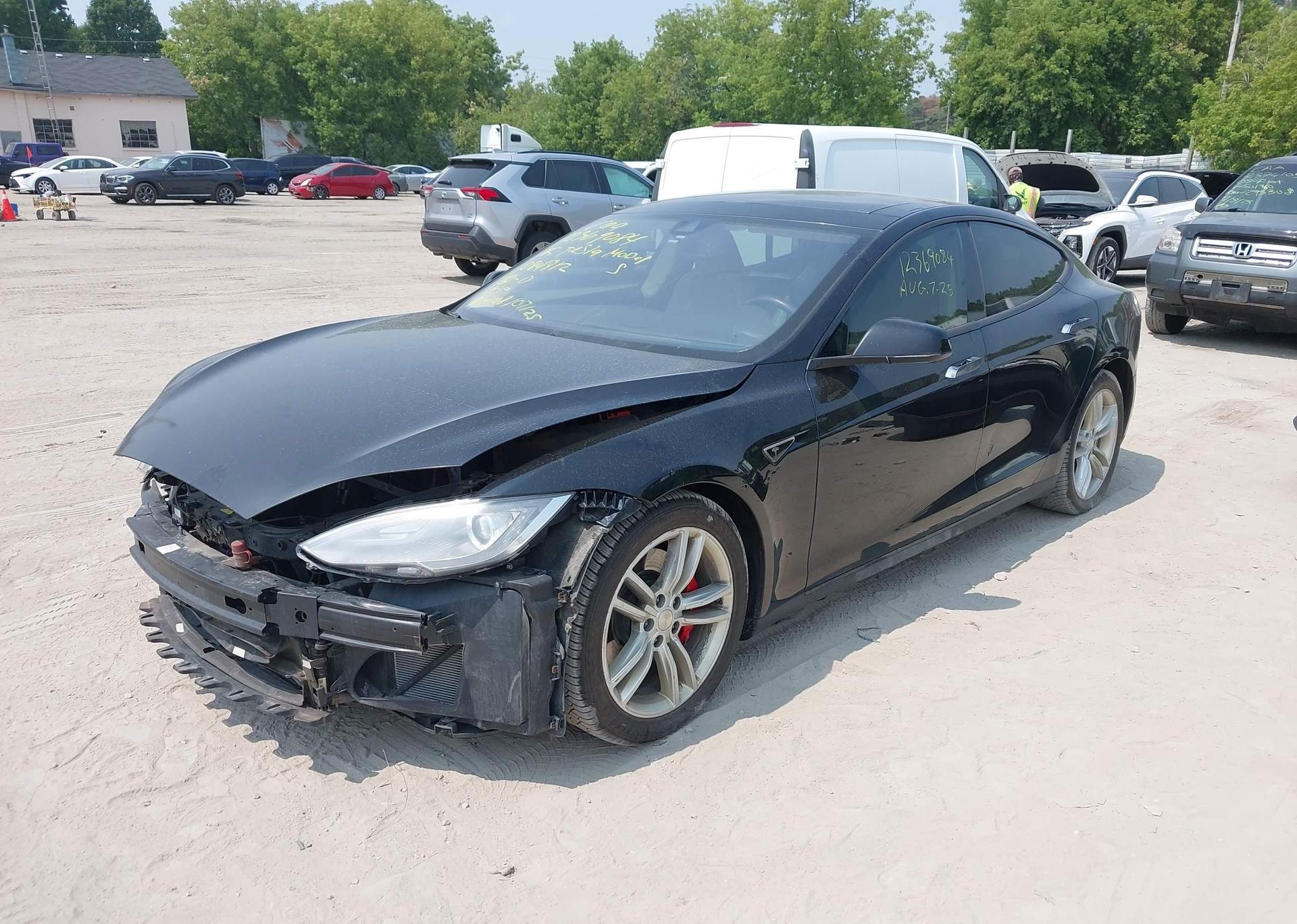 2015 TESLA MODEL S 70D