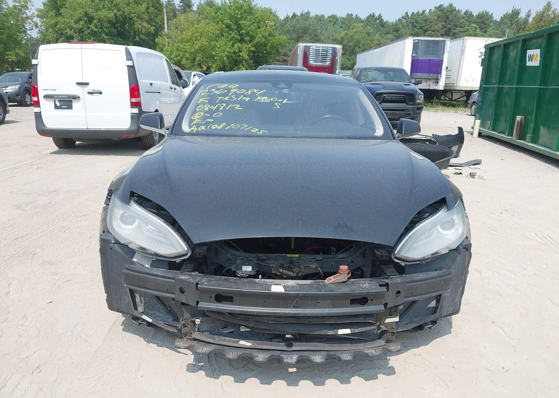 2015 TESLA MODEL S 70D
