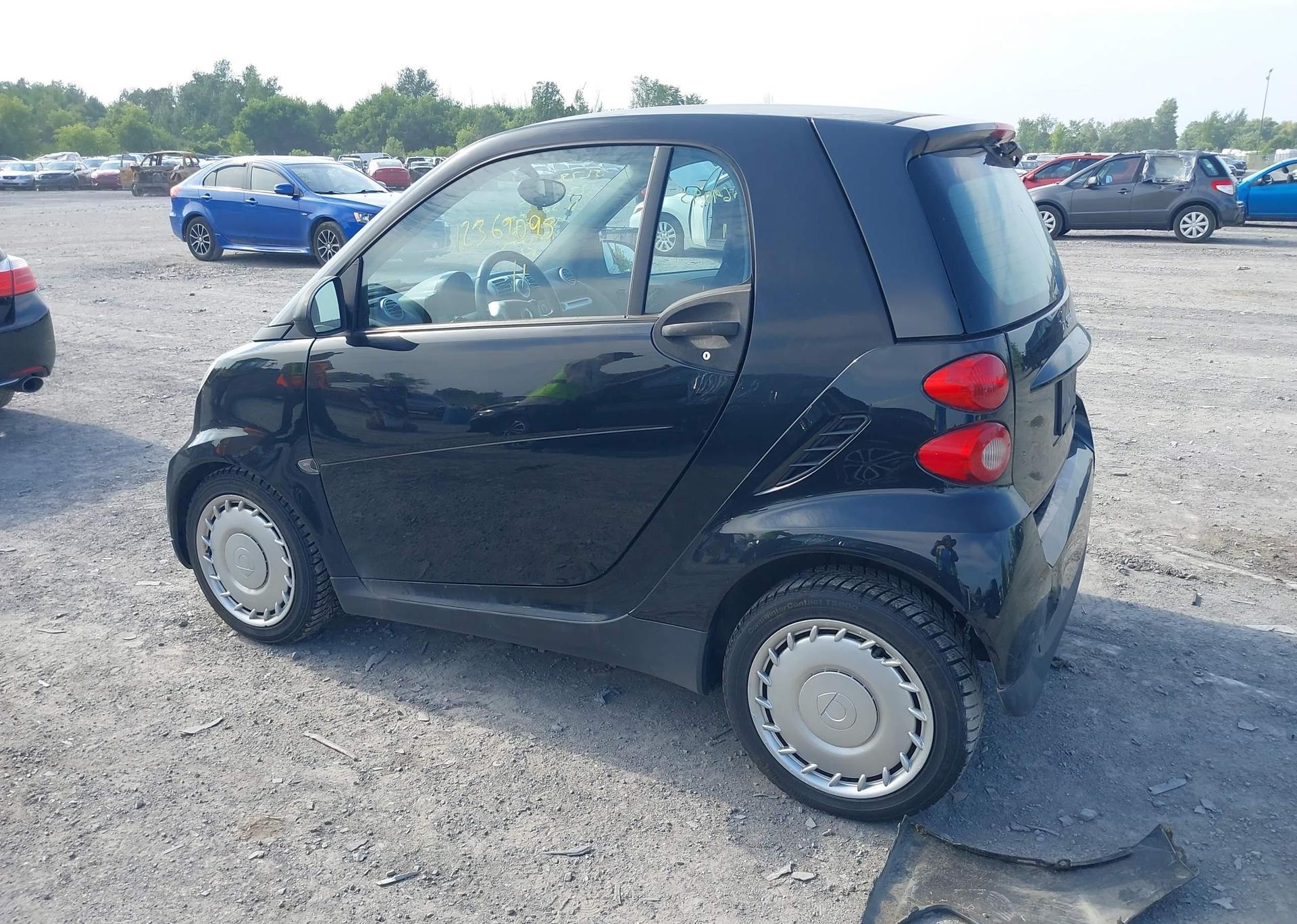 2011 SMART FORTWO PURE