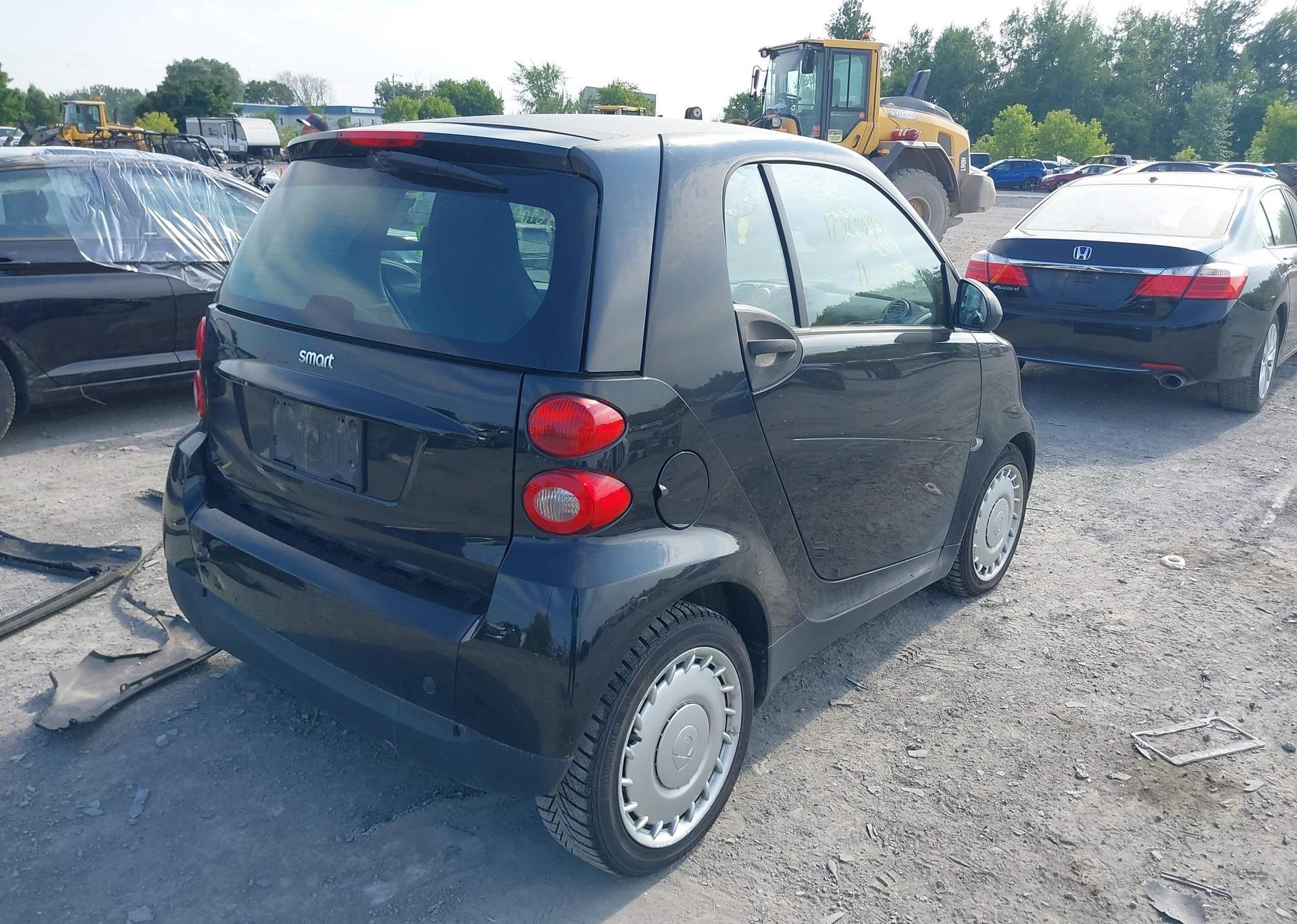 2011 SMART FORTWO PURE