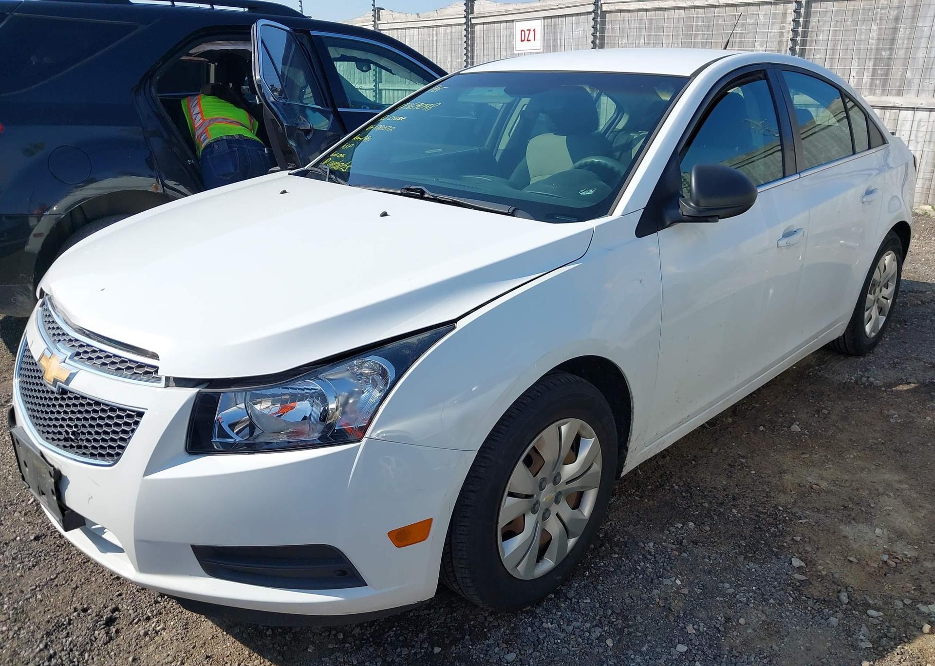 2012 CHEVROLET CRUZE LS