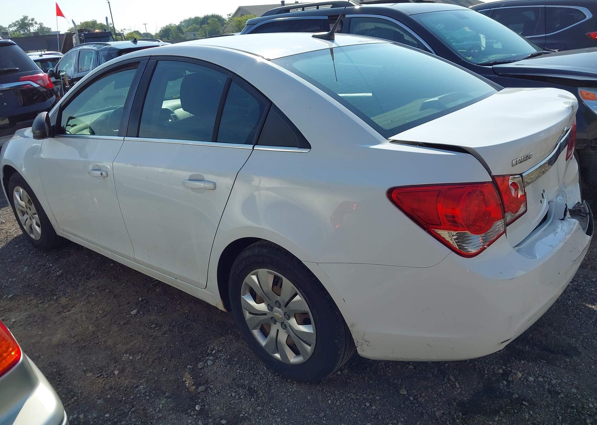 2012 CHEVROLET CRUZE LS