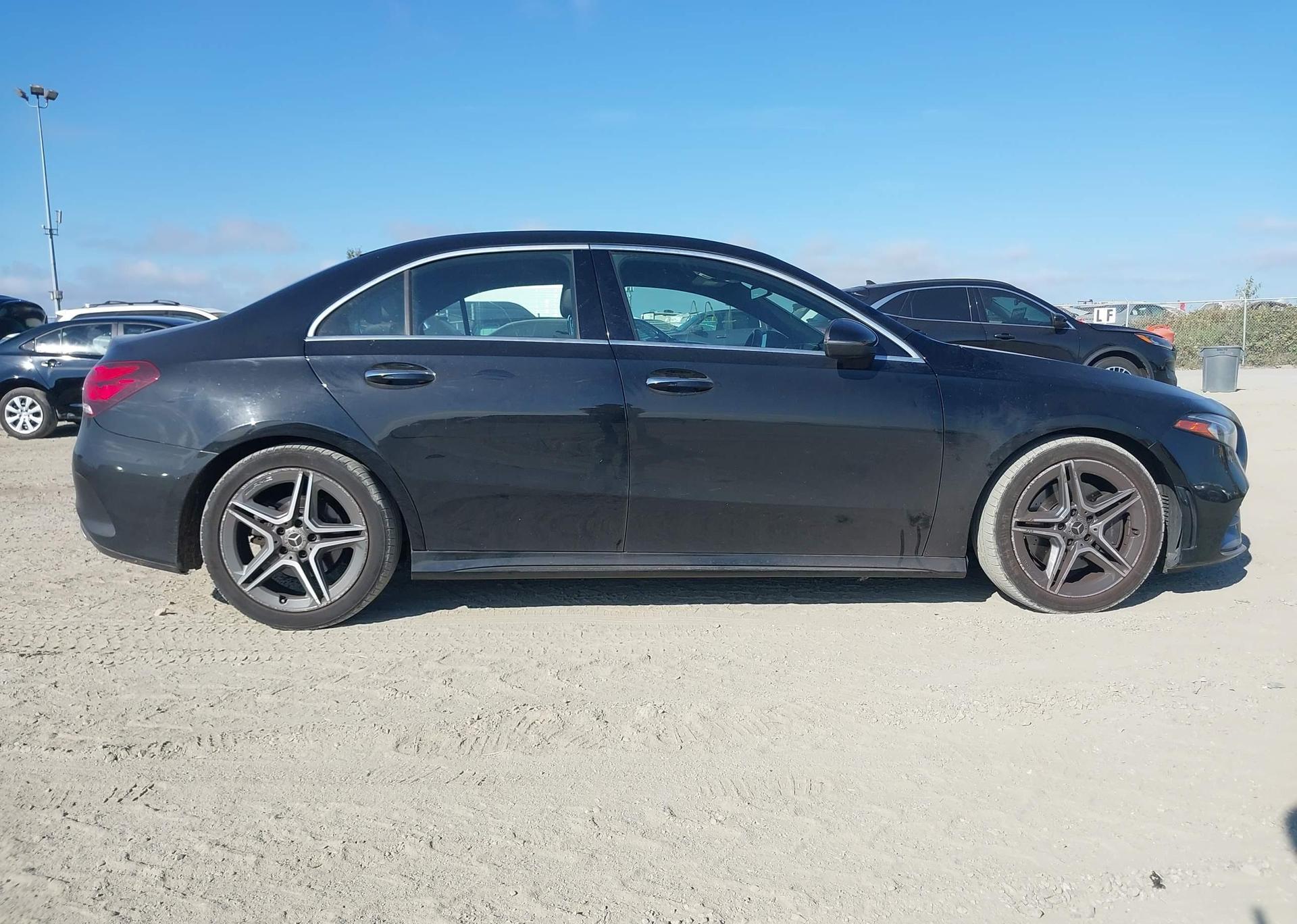 2019 MERCEDES-BENZ A 220 4MATIC