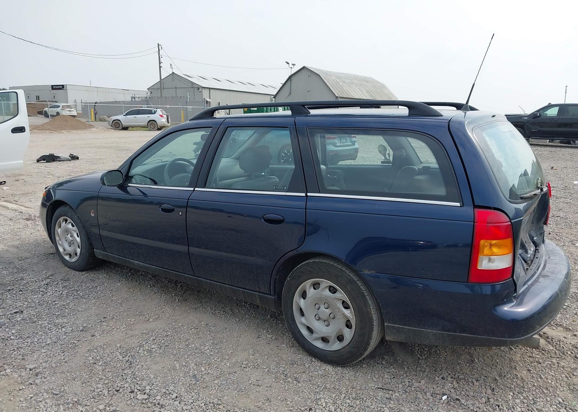 2001 SATURN LW200 SPORT