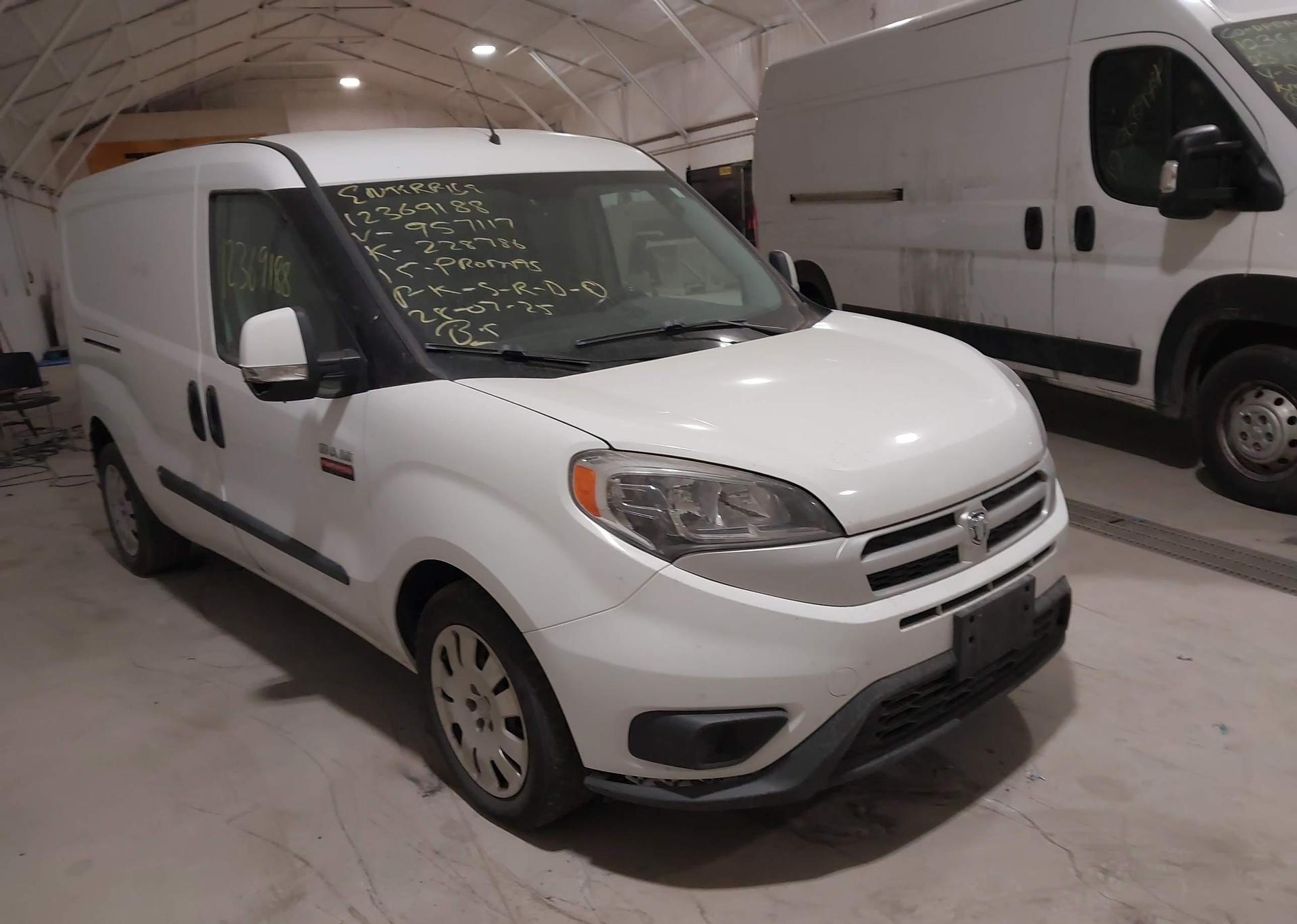 2015 RAM PROMASTER CITY TRADESMAN SLT