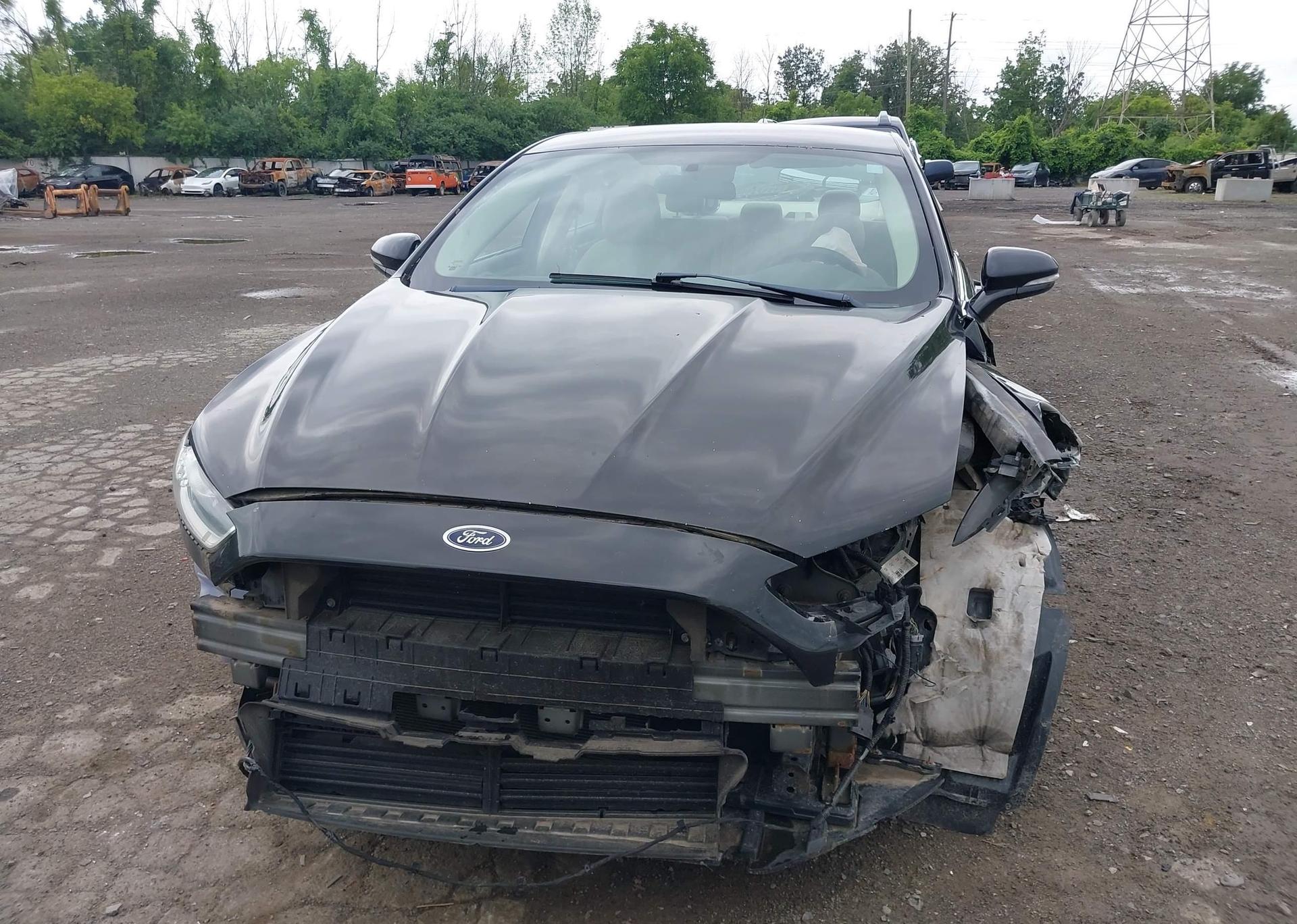2014 FORD FUSION SE