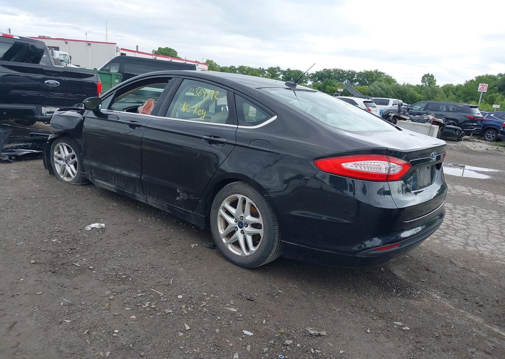 2014 FORD FUSION SE