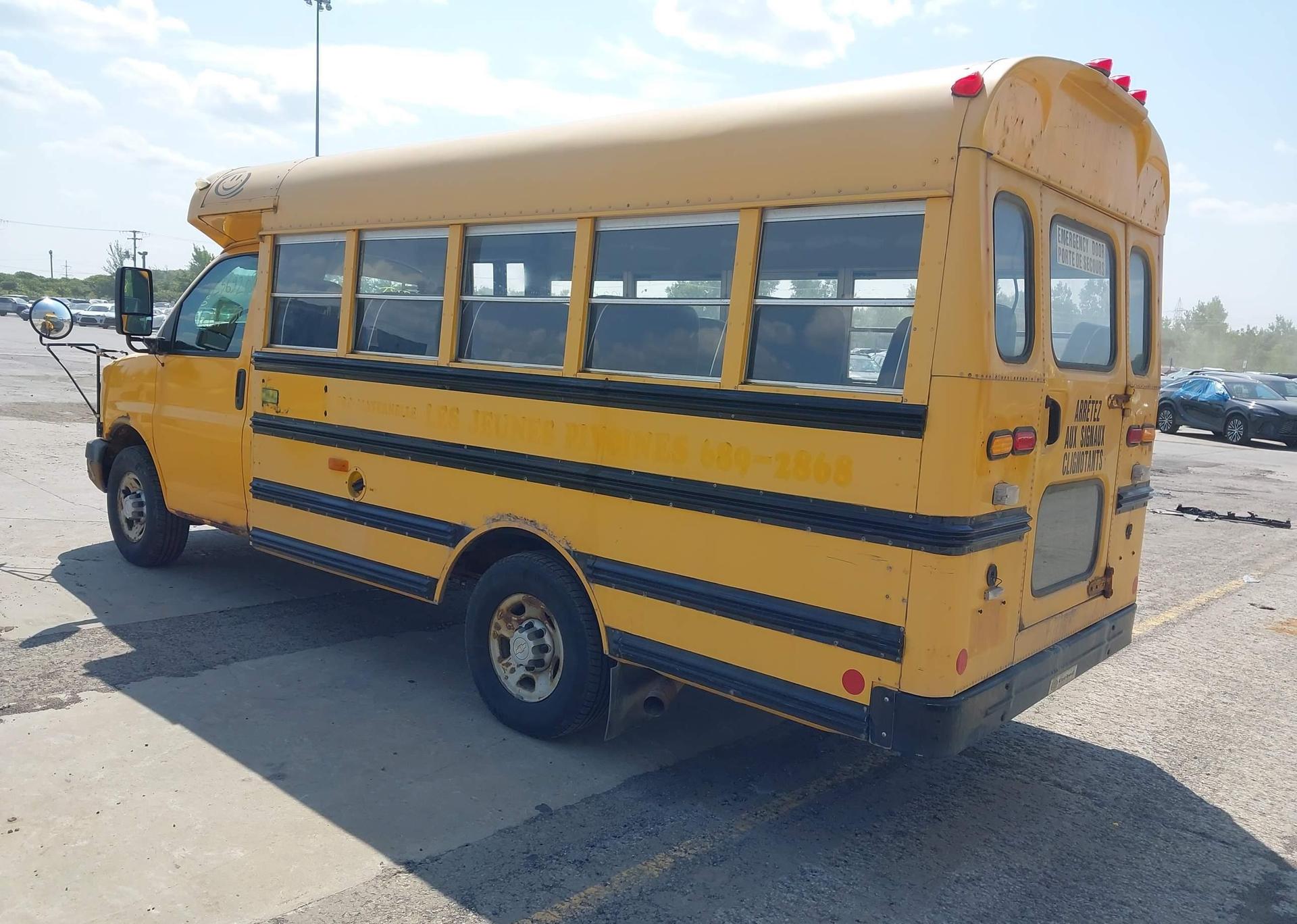 2006 CHEVROLET EXPRESS COMM CUTAWAY STANDARD