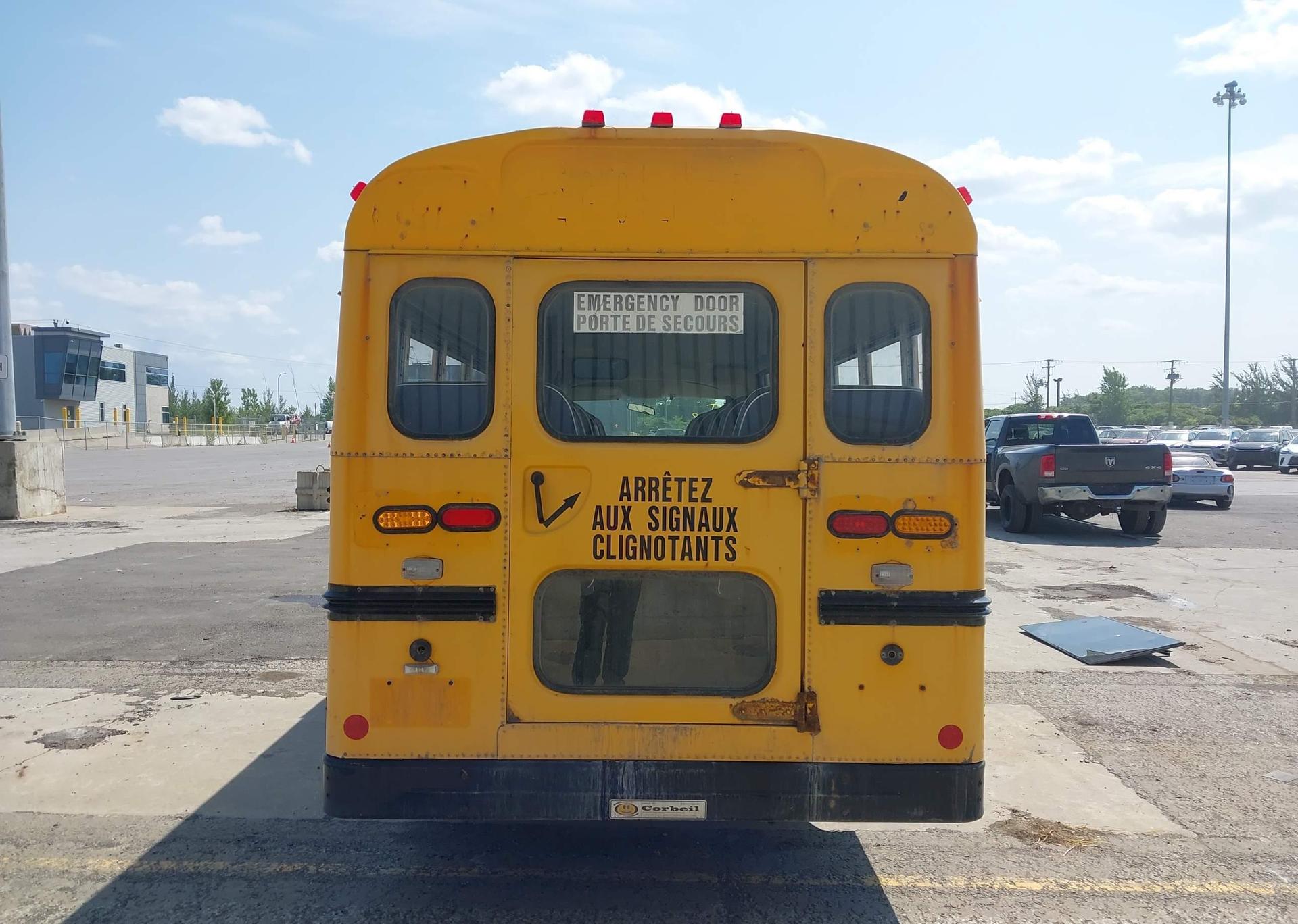 2006 CHEVROLET EXPRESS COMM CUTAWAY STANDARD