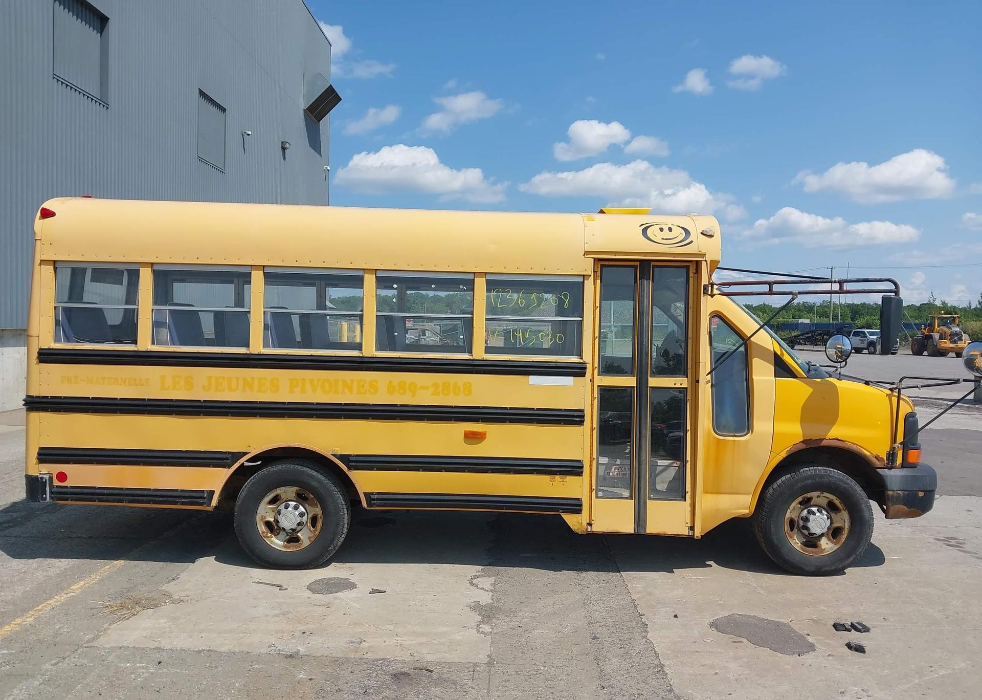 2006 CHEVROLET EXPRESS COMM CUTAWAY STANDARD