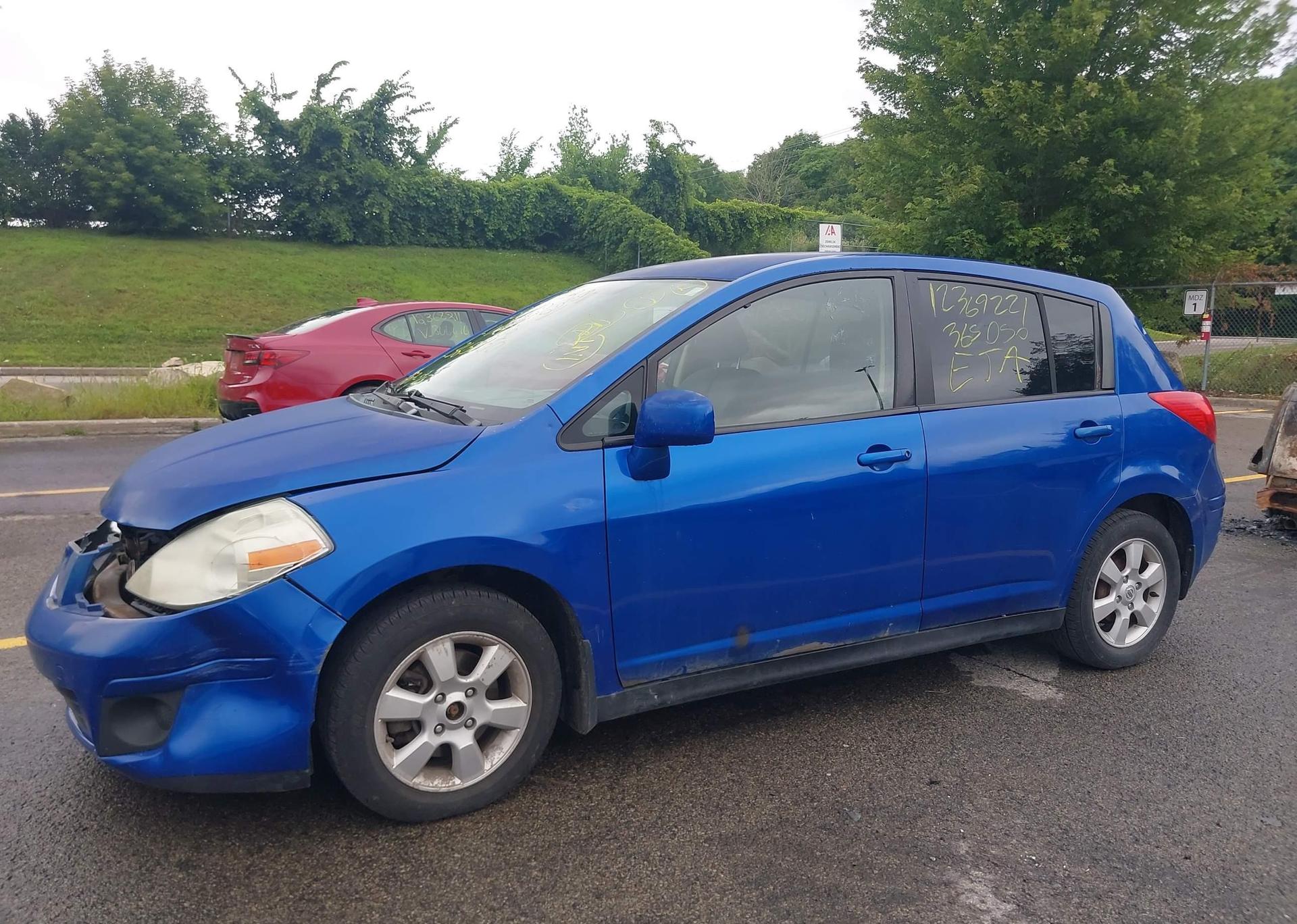 2009 NISSAN VERSA