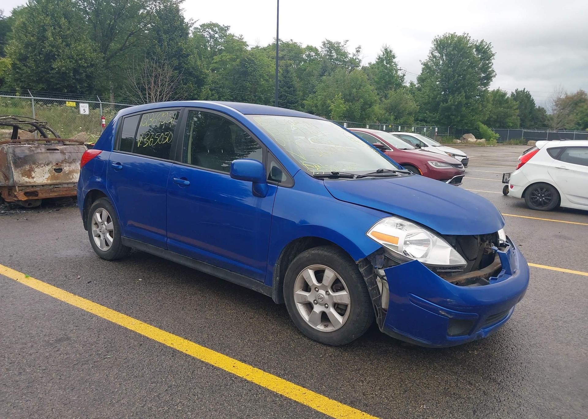 2009 NISSAN VERSA