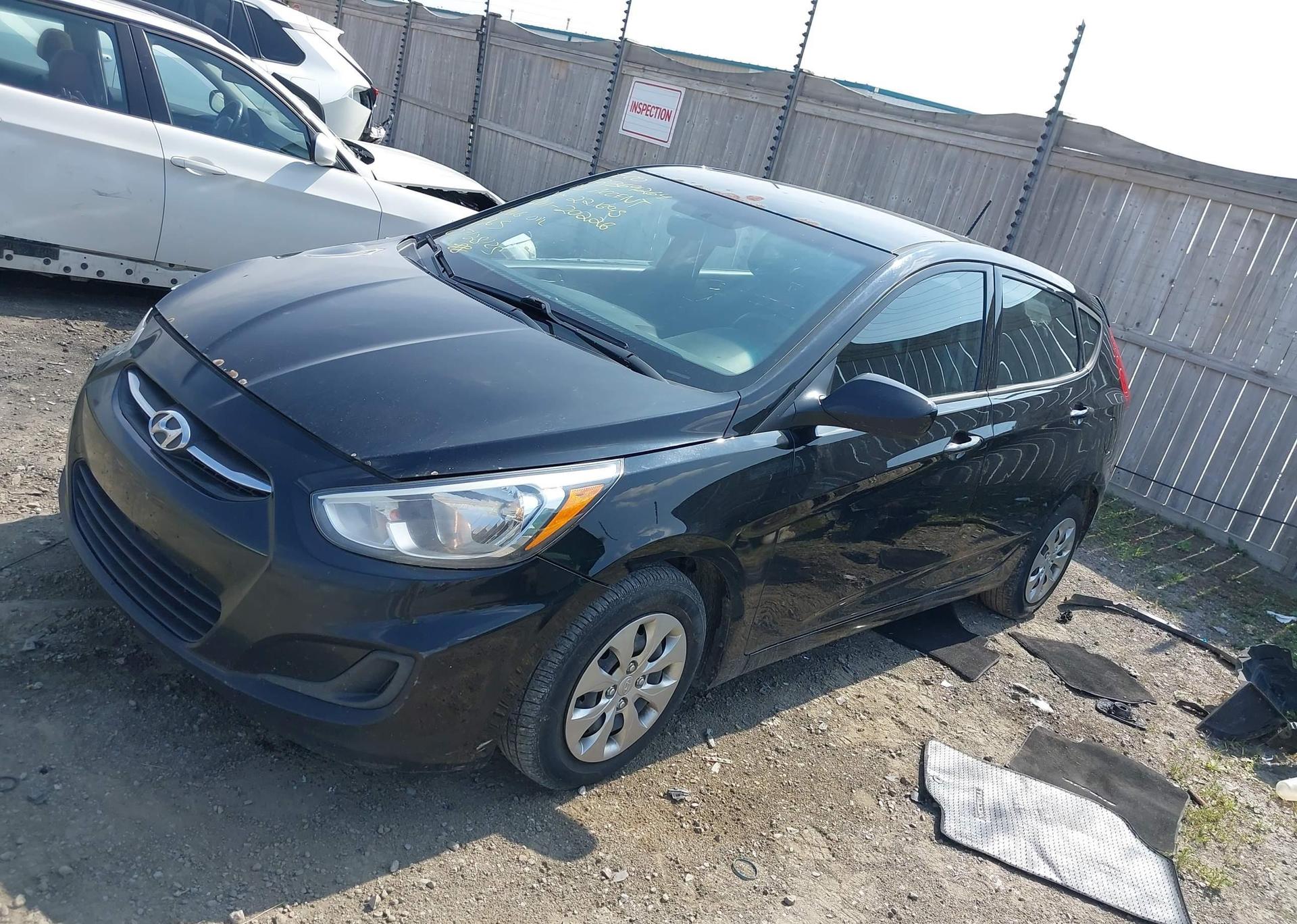 2015 HYUNDAI ACCENT LE