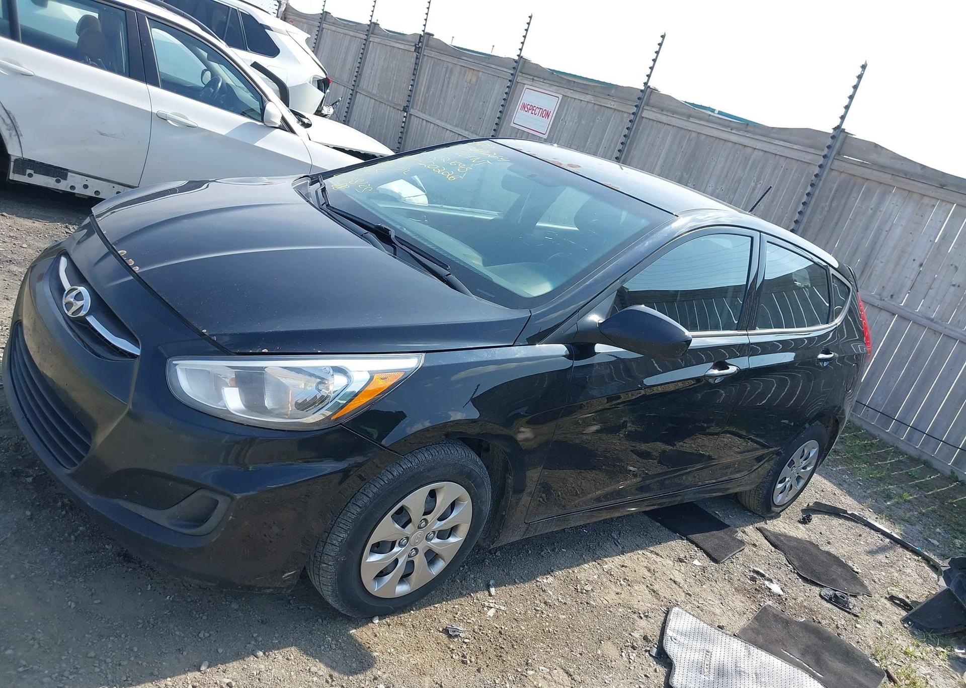2015 HYUNDAI ACCENT LE