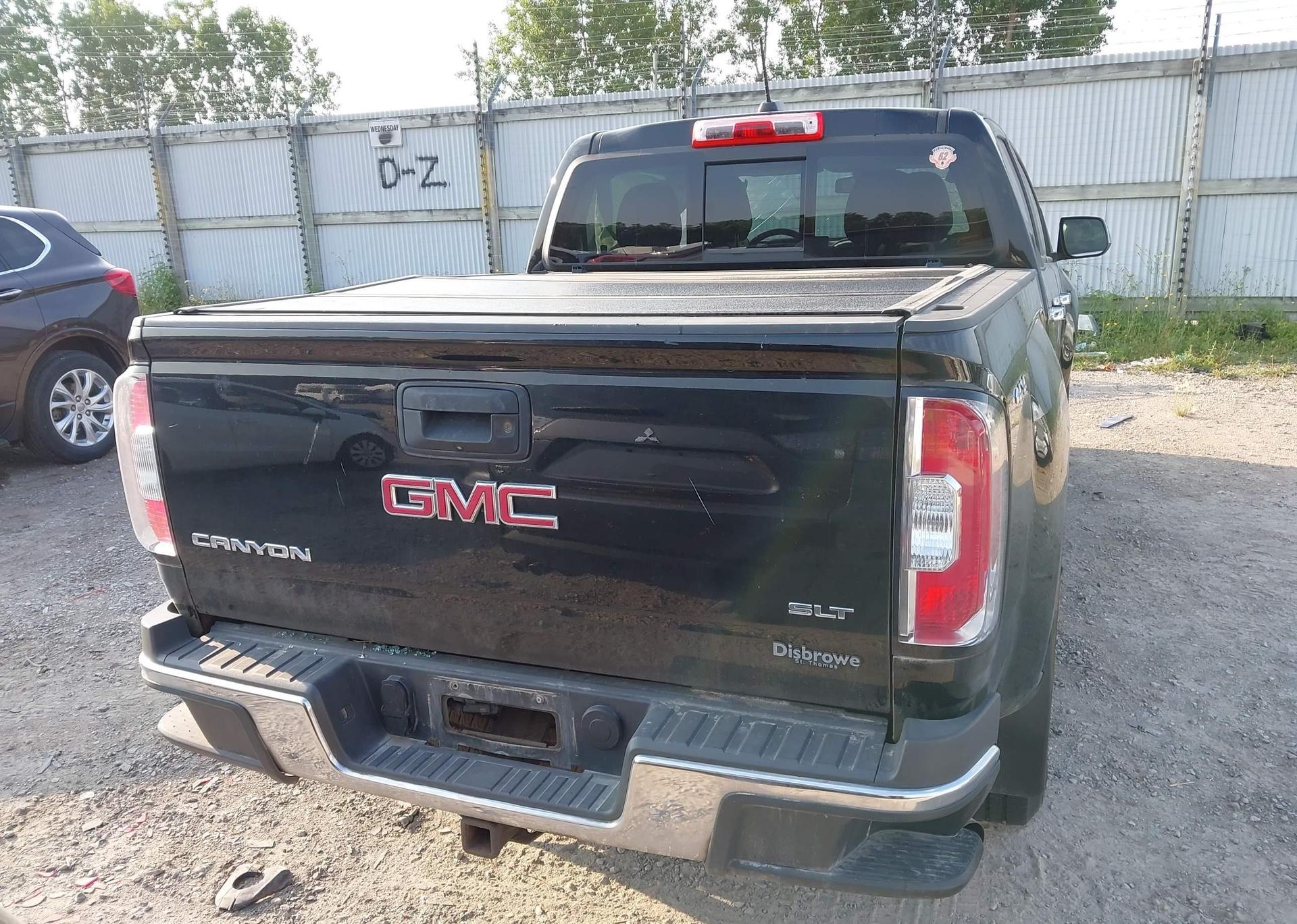 2016 GMC CANYON SLT