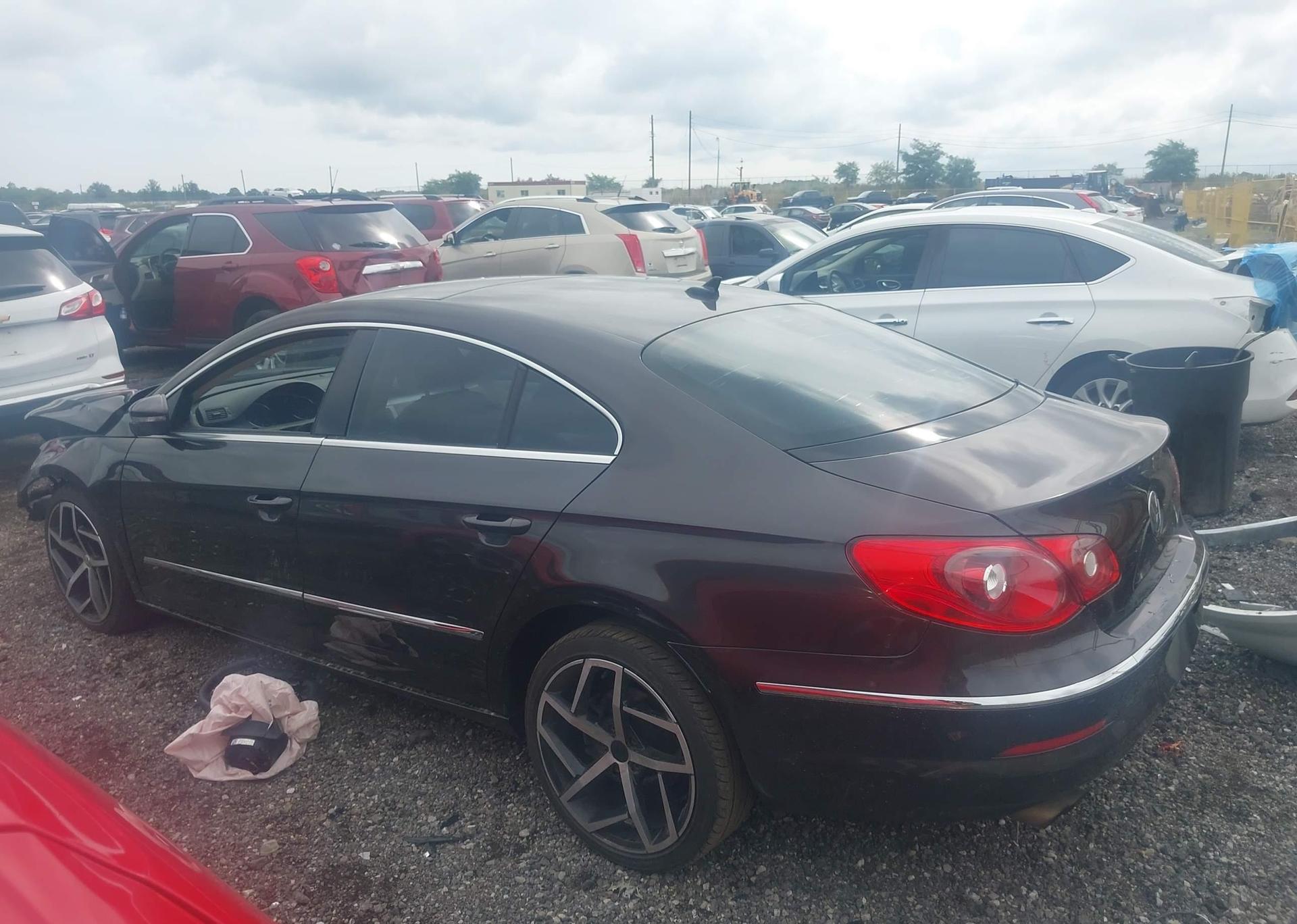 2009 VOLKSWAGEN CC LUXURY