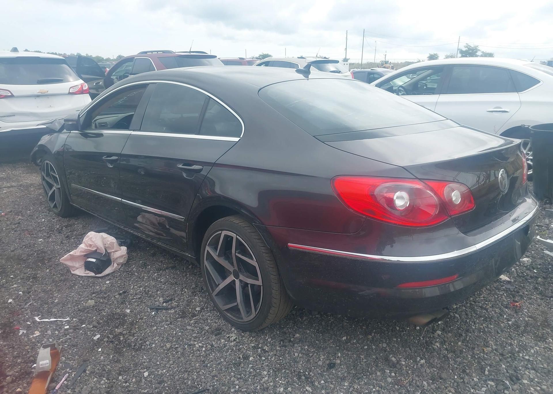 2009 VOLKSWAGEN CC LUXURY