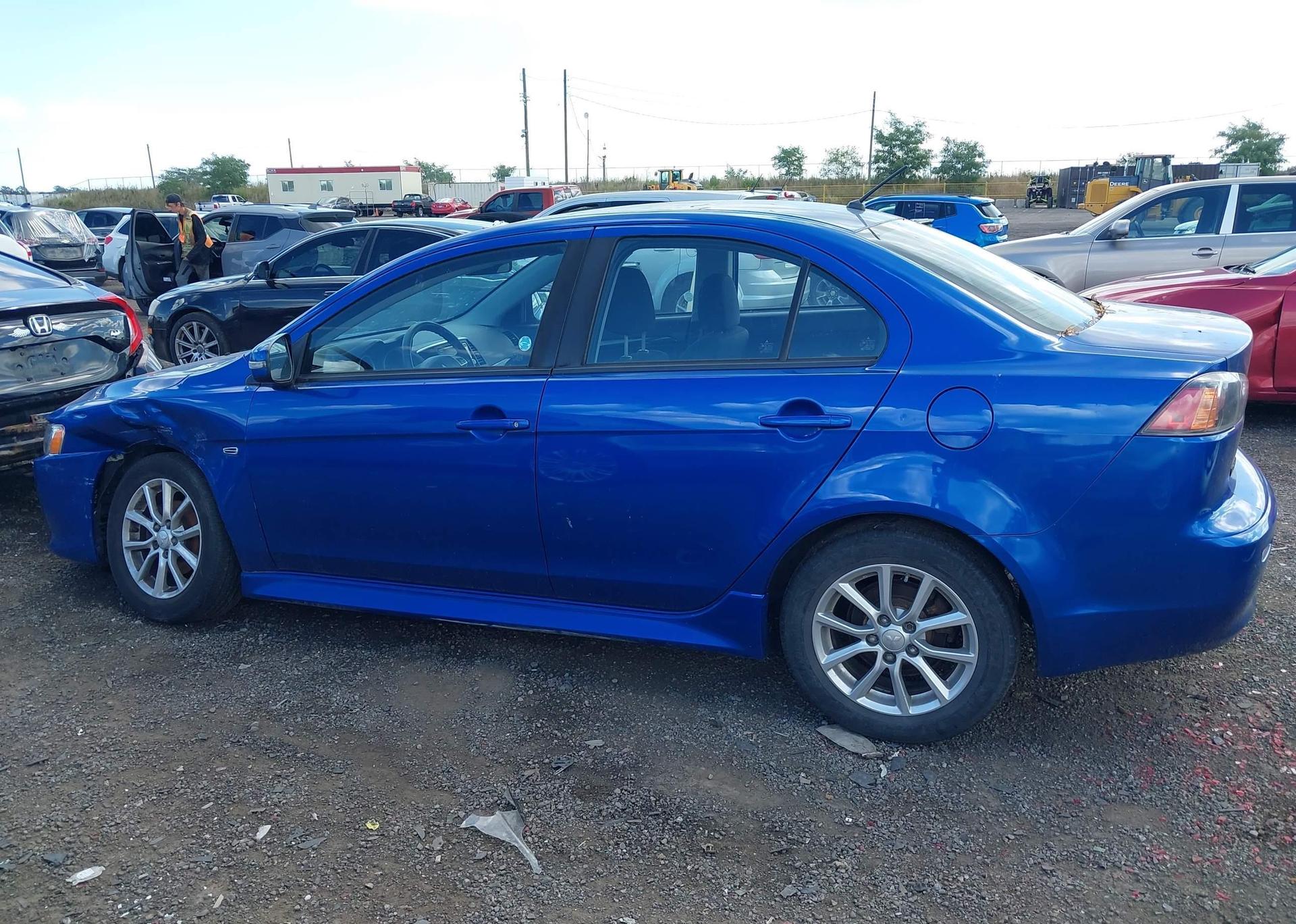 2016 MITSUBISHI LANCER ES