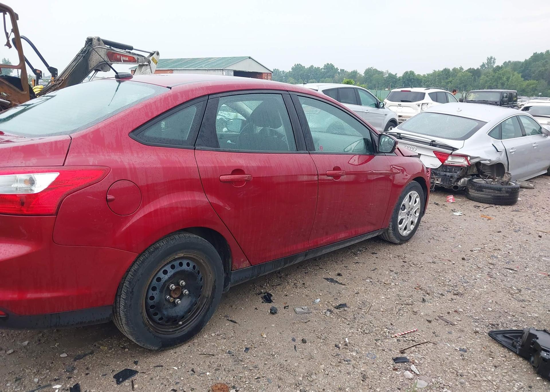 2013 FORD FOCUS SE