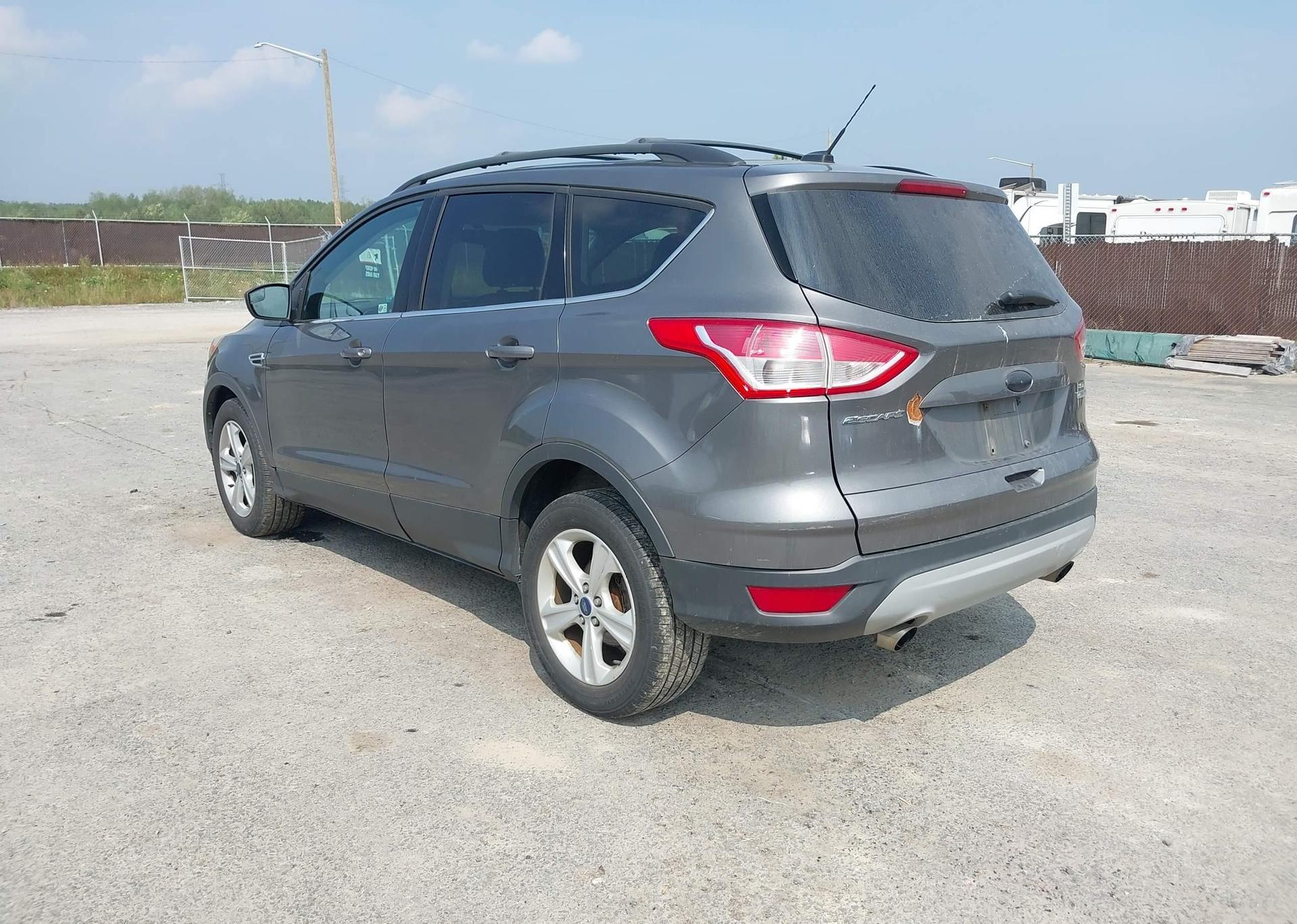 2013 FORD ESCAPE SE