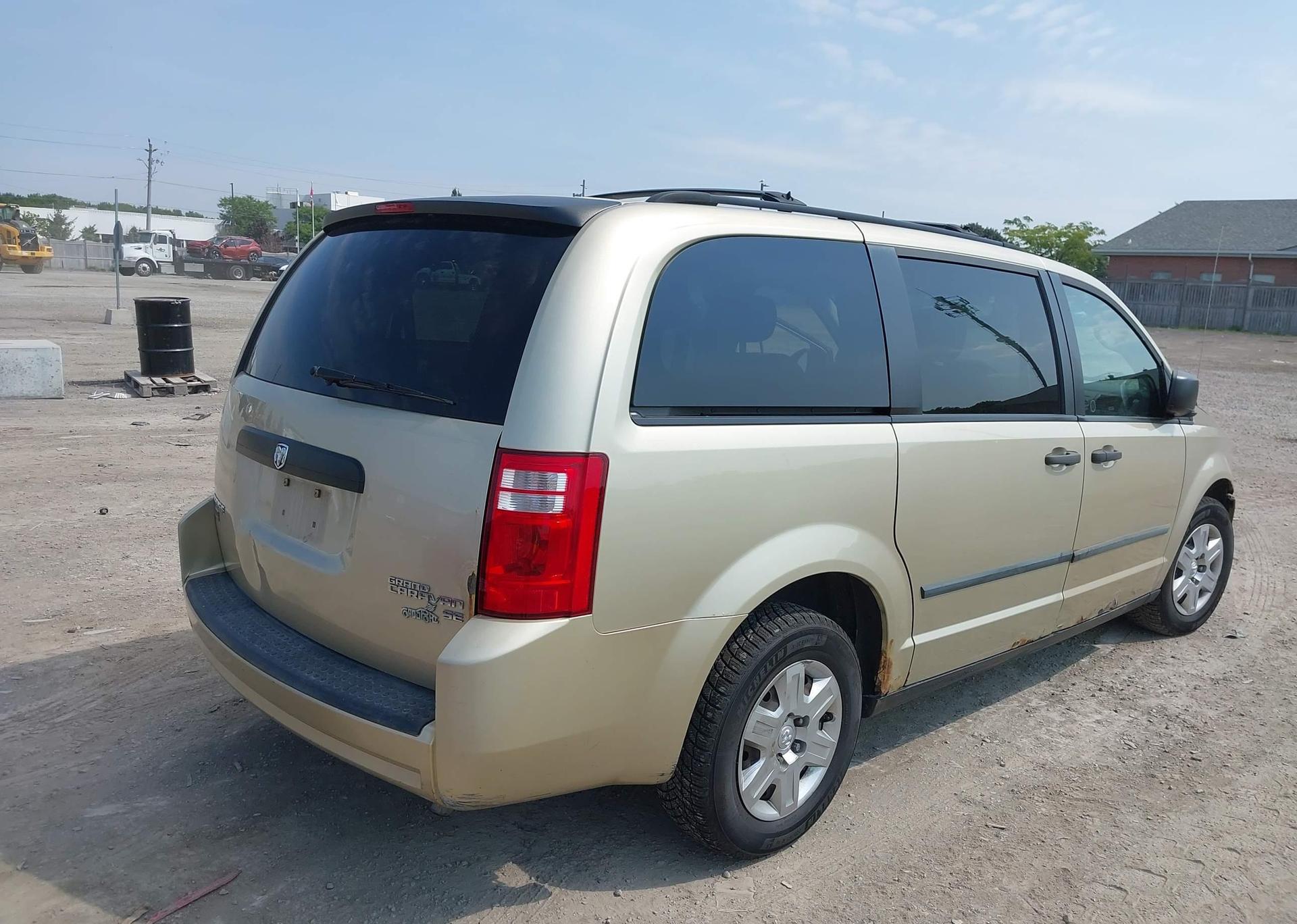 2010 DODGE GRAND CARAVAN SE