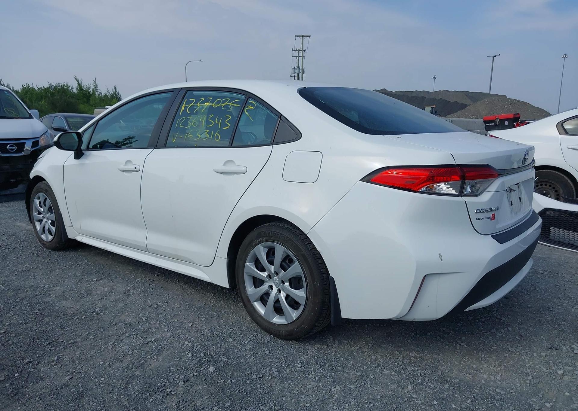 2021 TOYOTA COROLLA LE