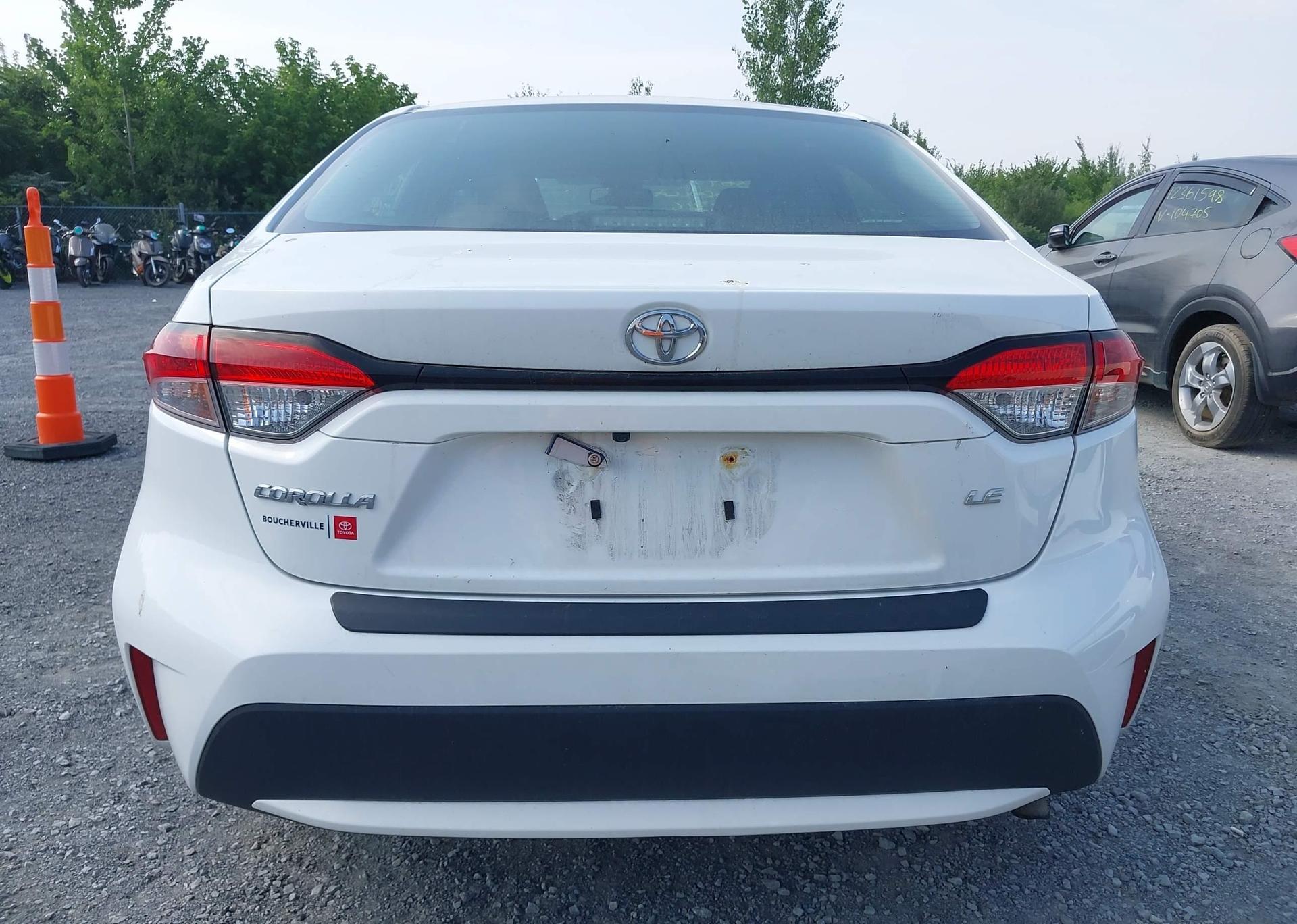 2021 TOYOTA COROLLA LE