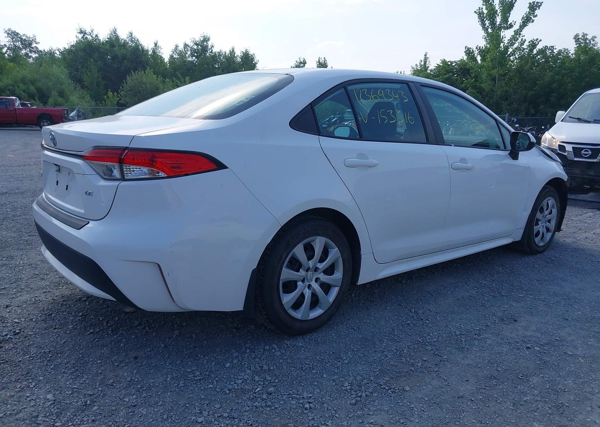2021 TOYOTA COROLLA LE