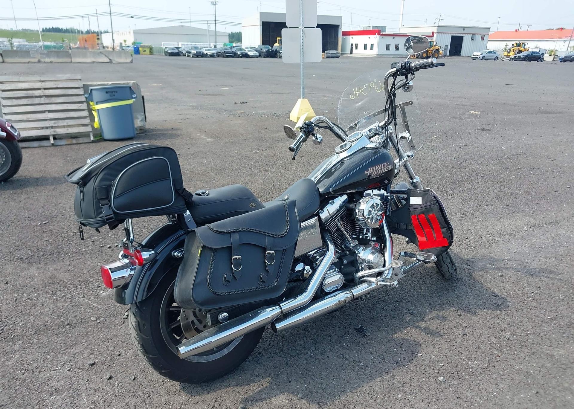2005 HARLEY-DAVIDSON FXDLI
